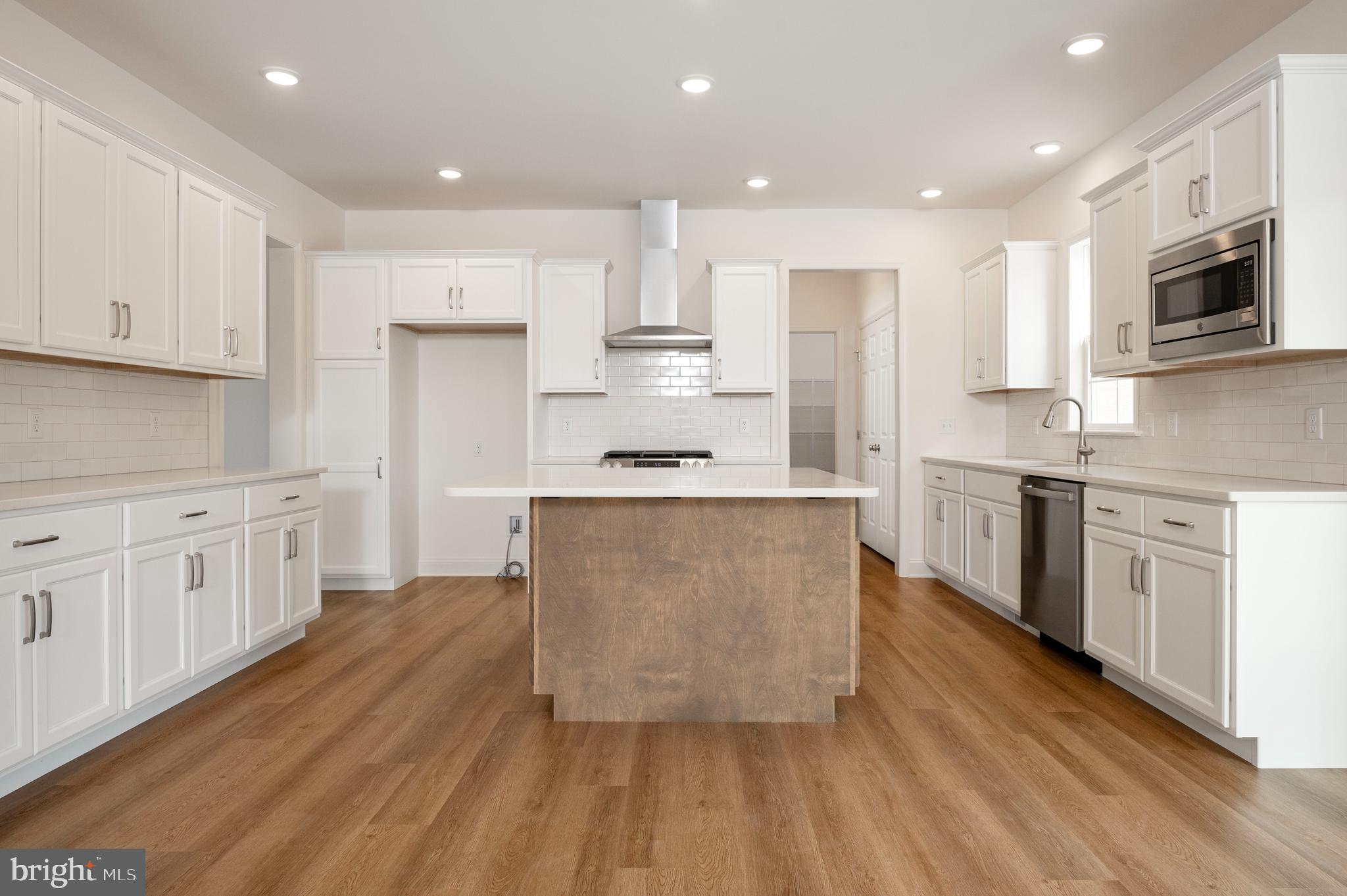 NISSLEY RUN - Residential