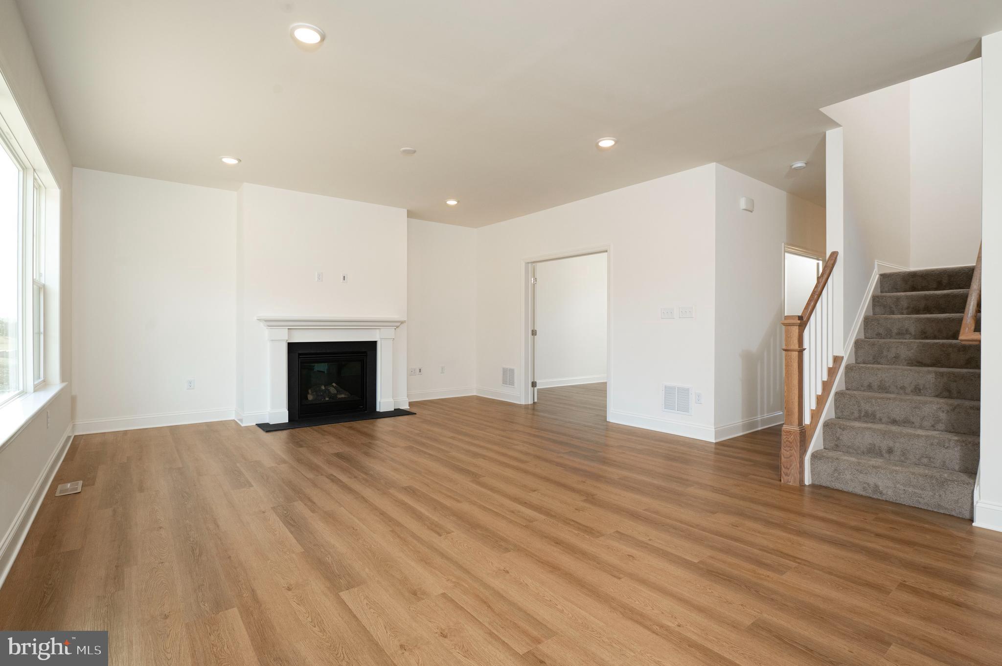 NISSLEY RUN - Residential