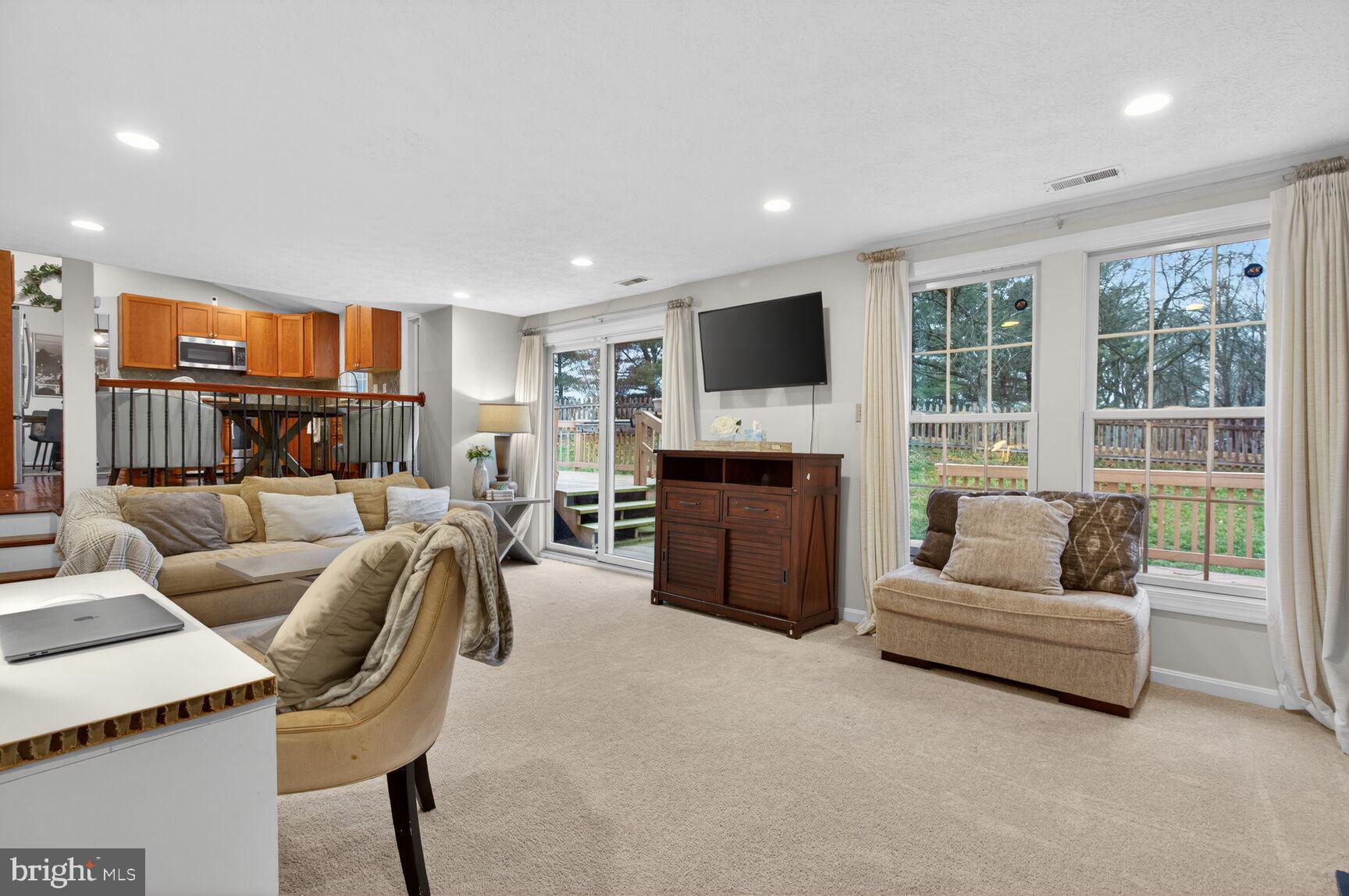 SEWELLS ORCHARD - Residential