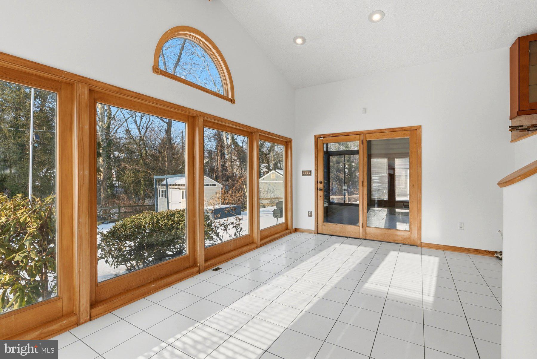 DULANEY VILLAGE - Residential