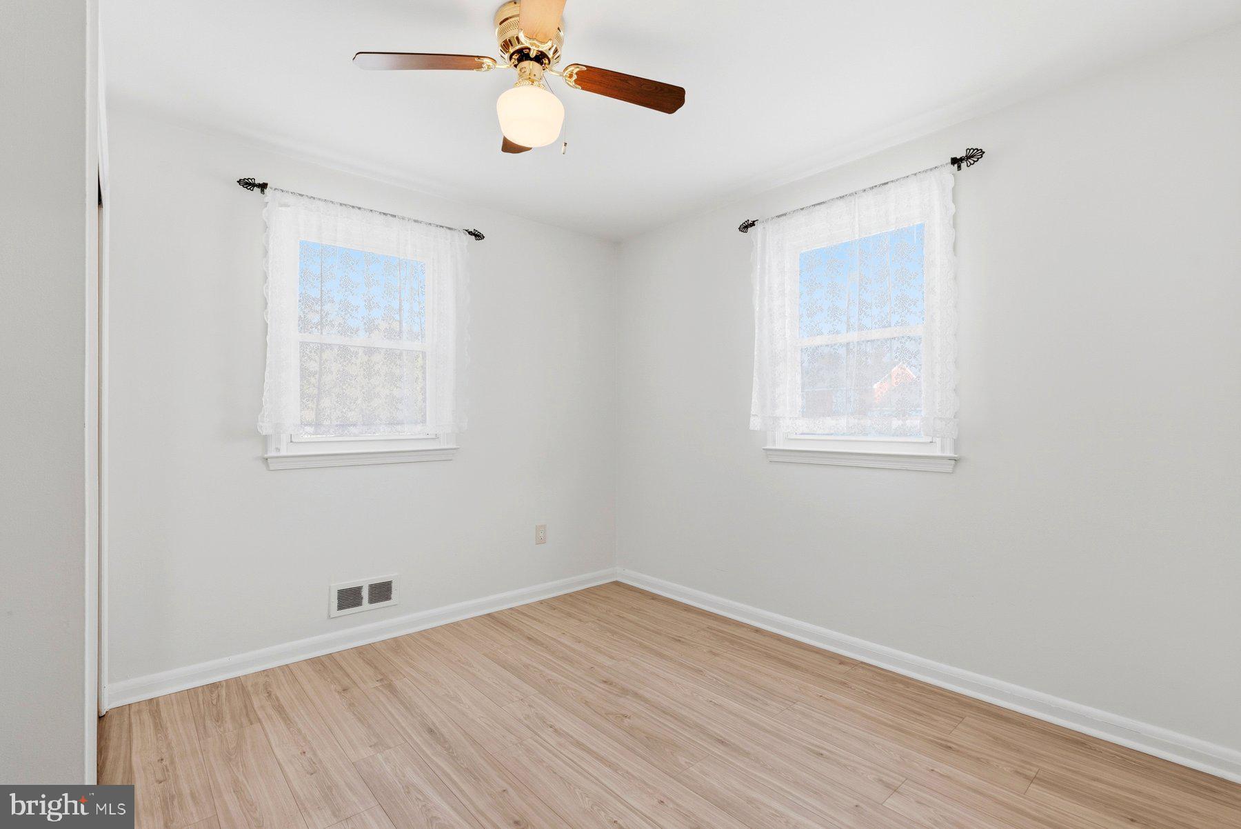 DULANEY VILLAGE - Residential