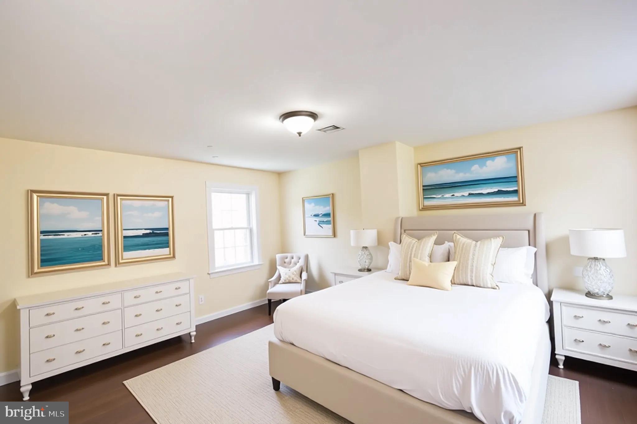 TOWN POINT - Residential