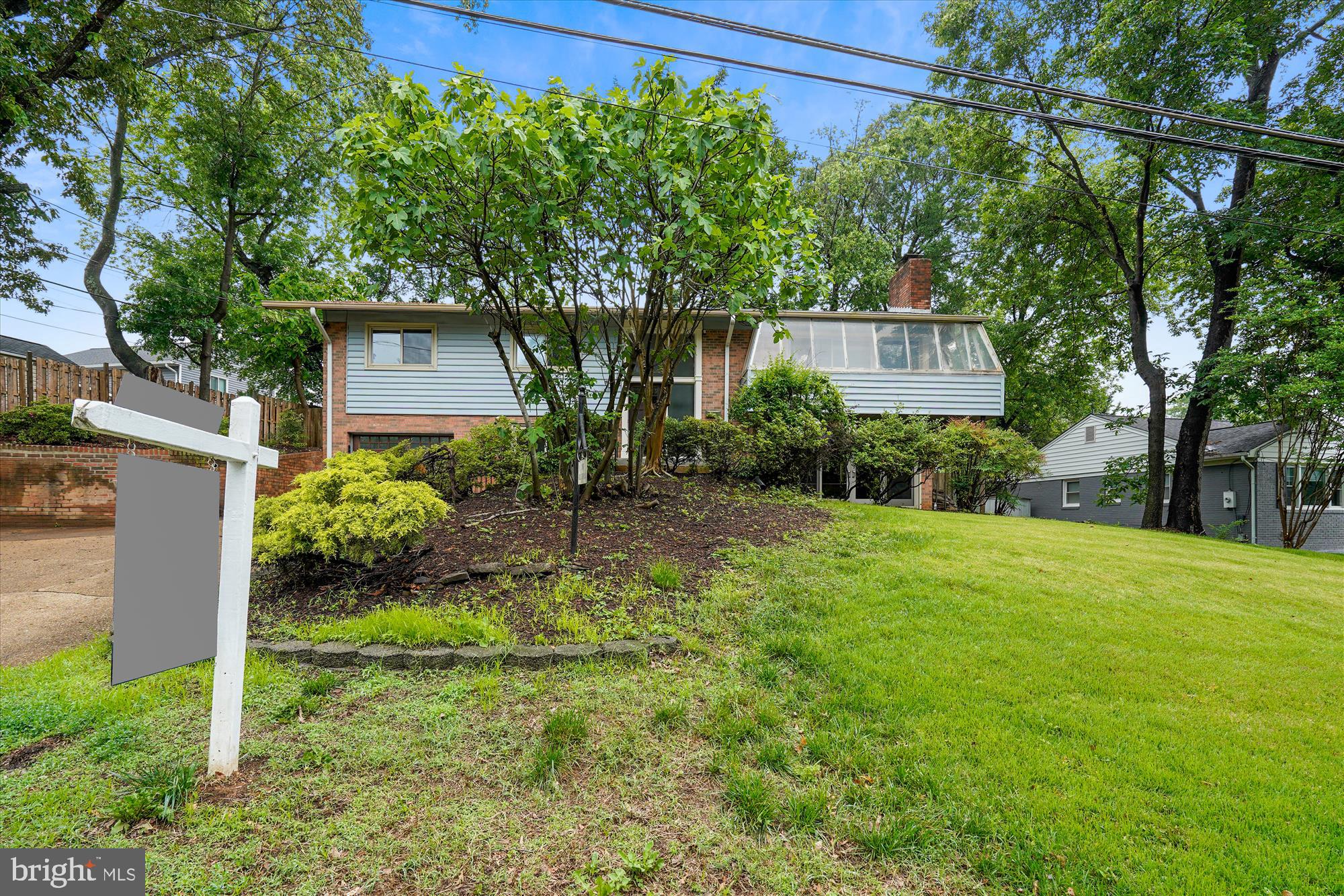 2104 BELLE VIEW BOULEVARD