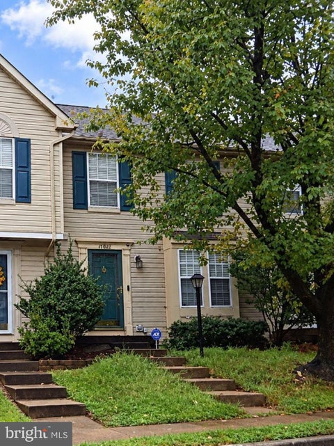 Photo of 17022 Point Pleasant Lane, DUMFRIES, VA 22026 (MLS # VAPW2131364)