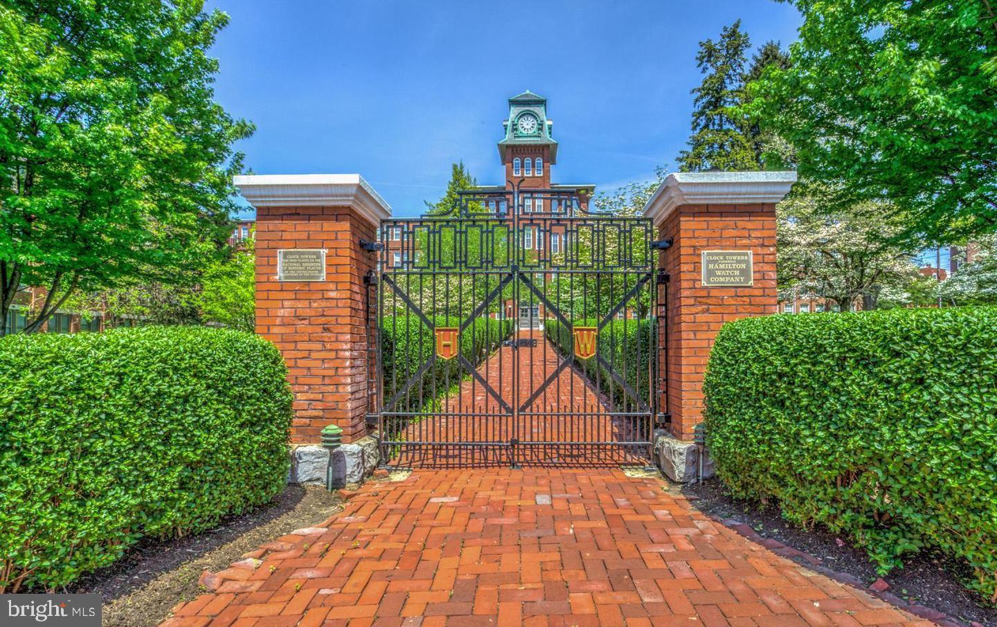CLOCK TOWERS - Residential