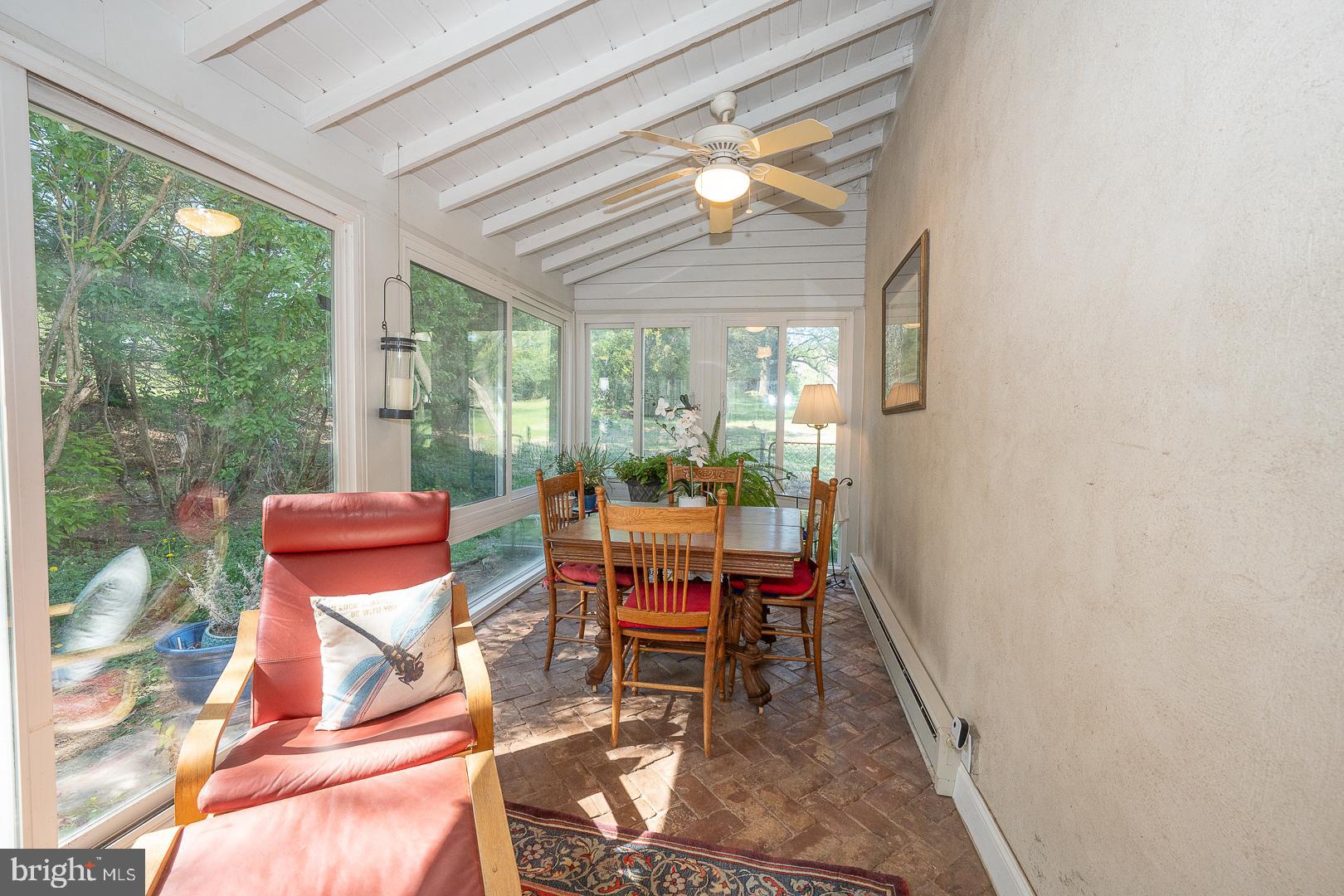 MONTGOMERY HILL - Residential