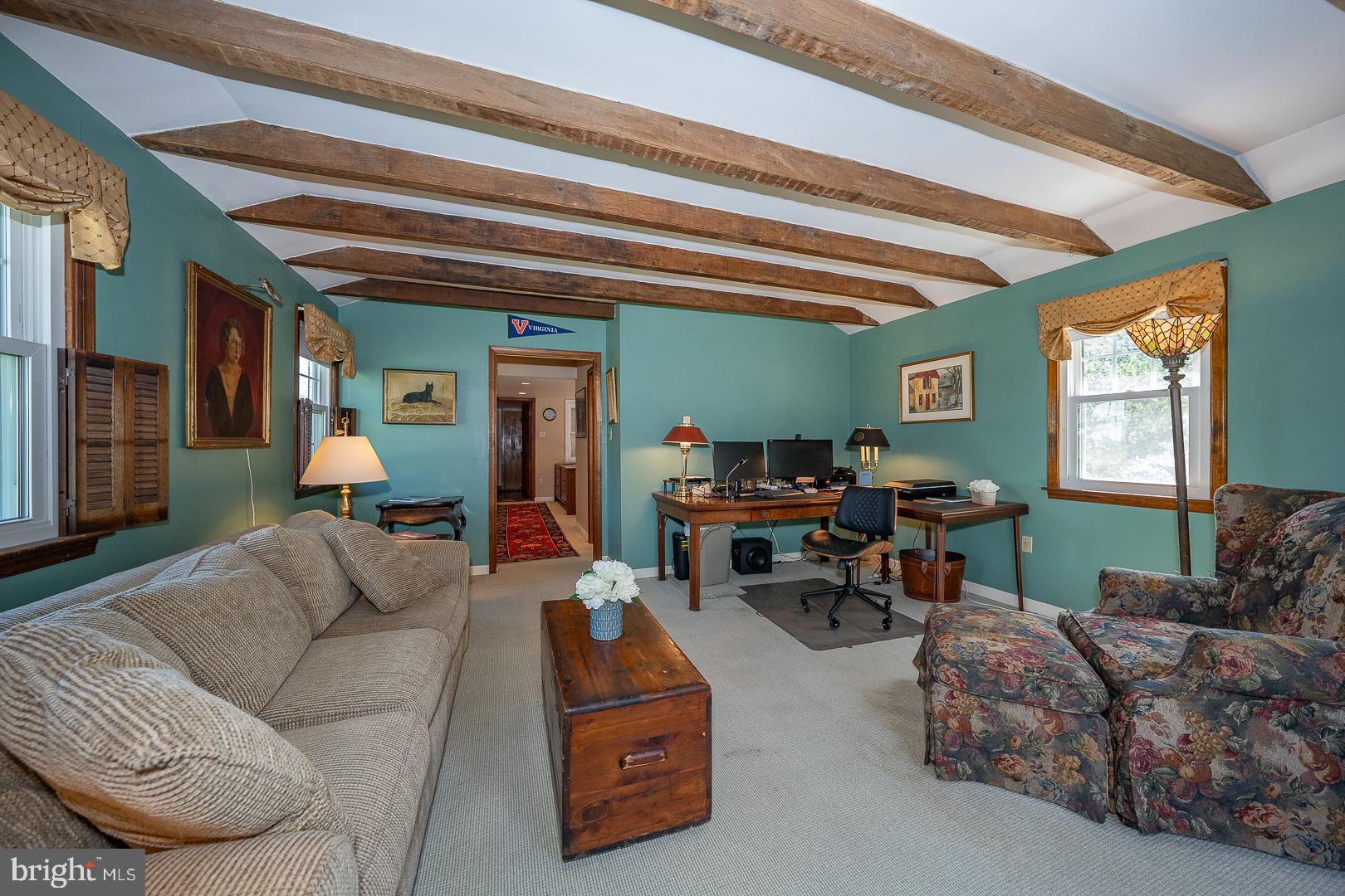 MONTGOMERY HILL - Residential