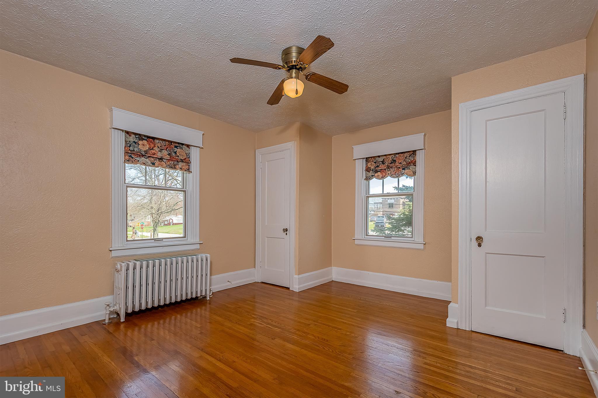 OAKLAND - Residential