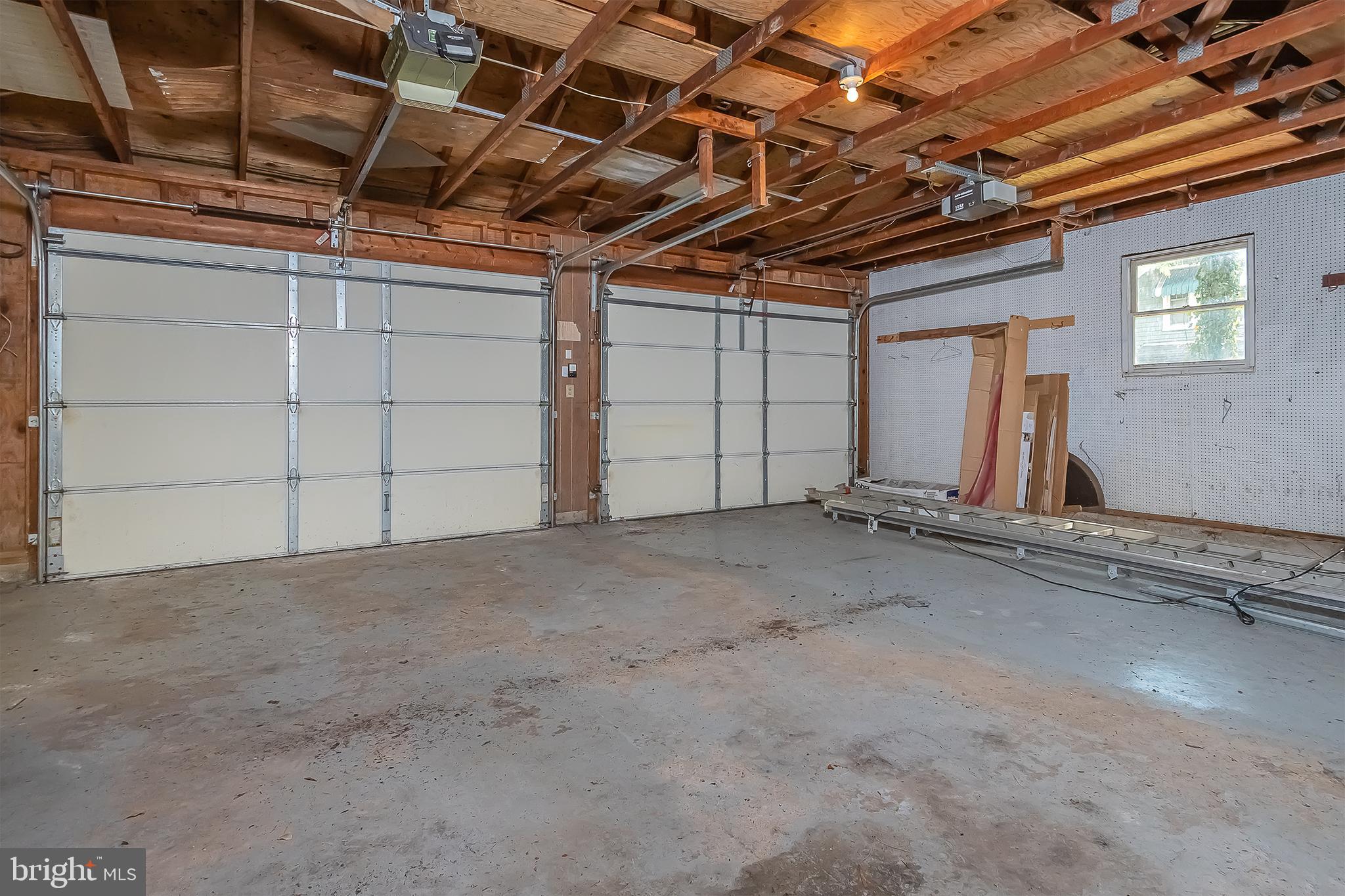 OAKLAND - Residential