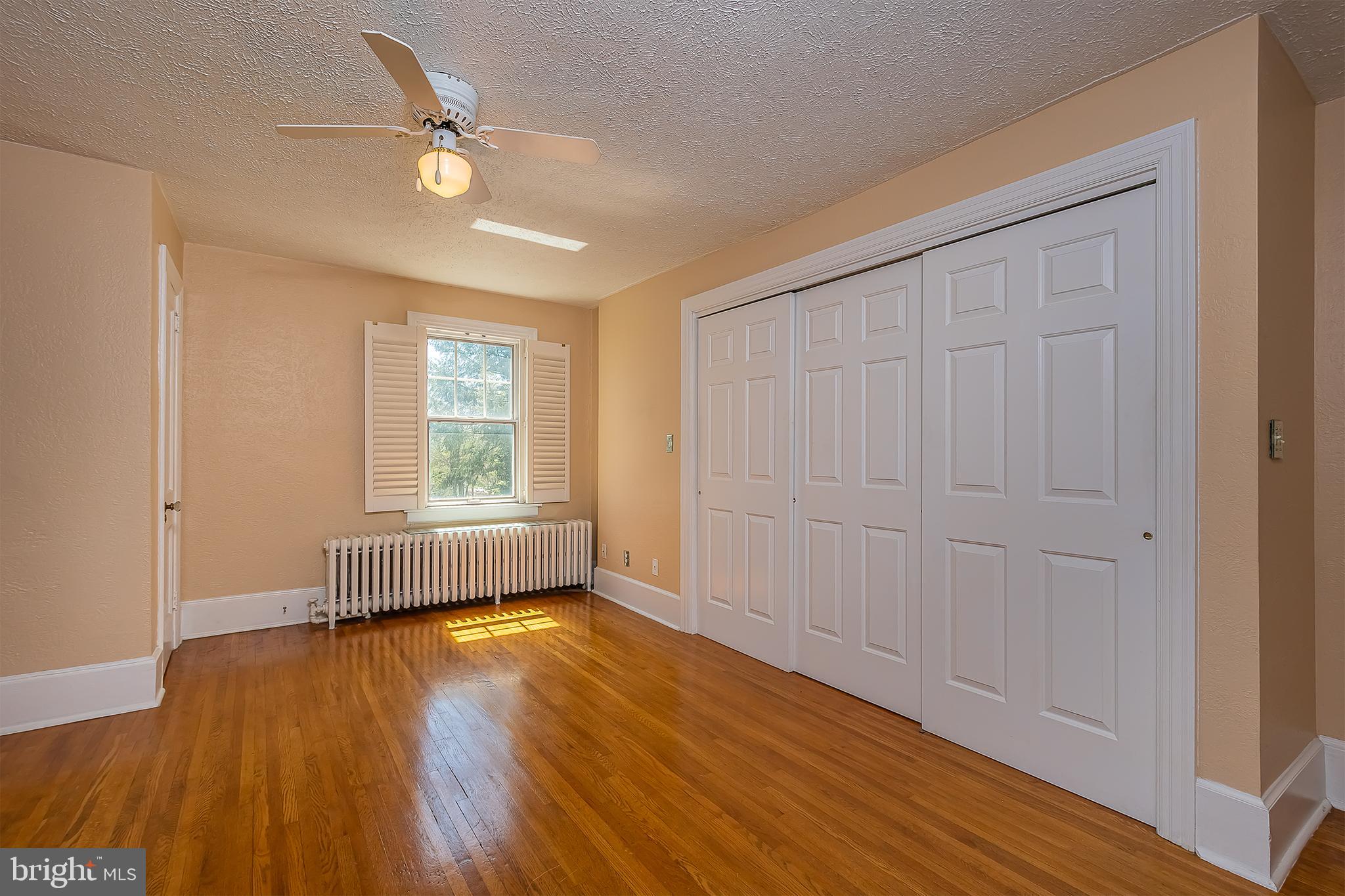 OAKLAND - Residential