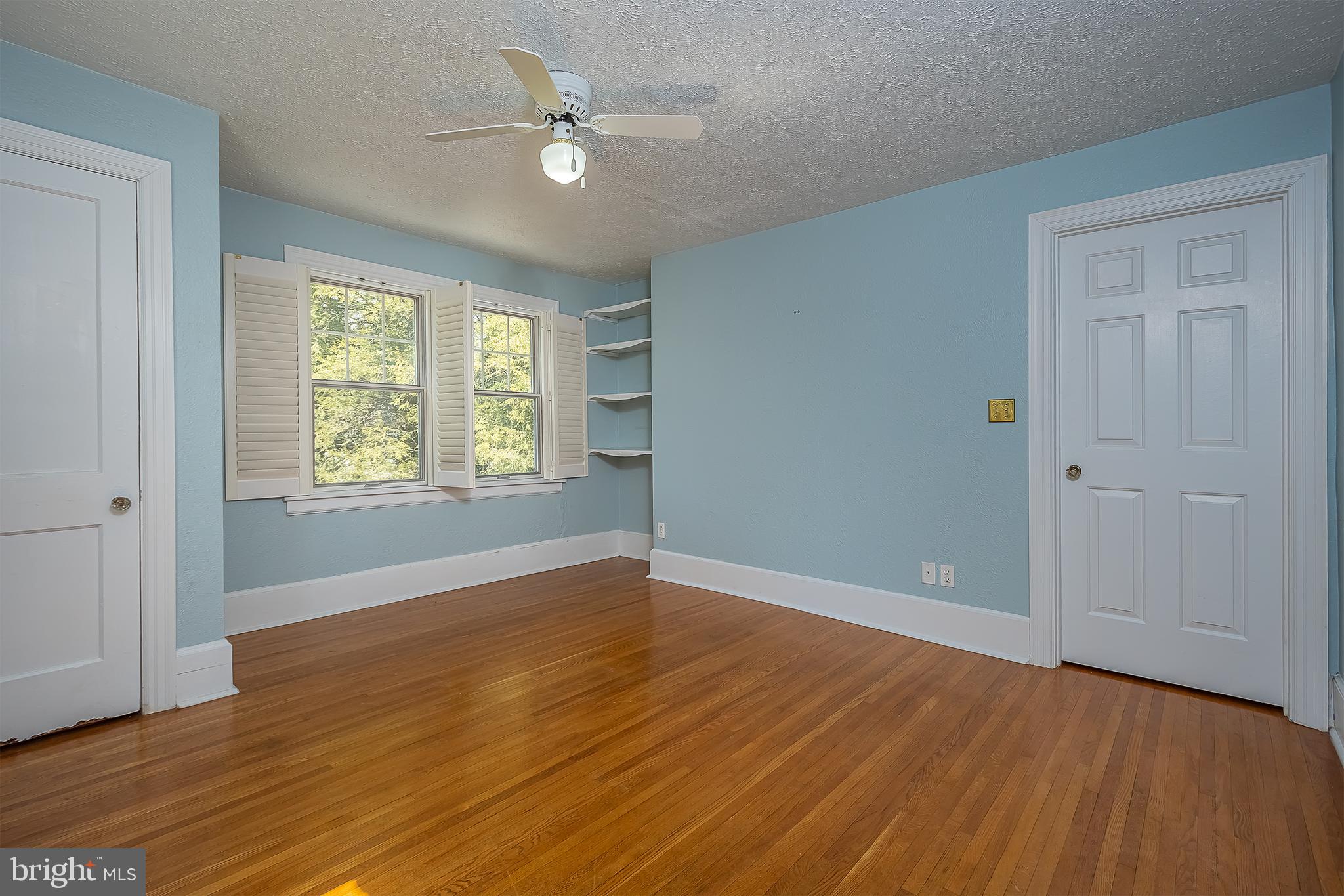 OAKLAND - Residential