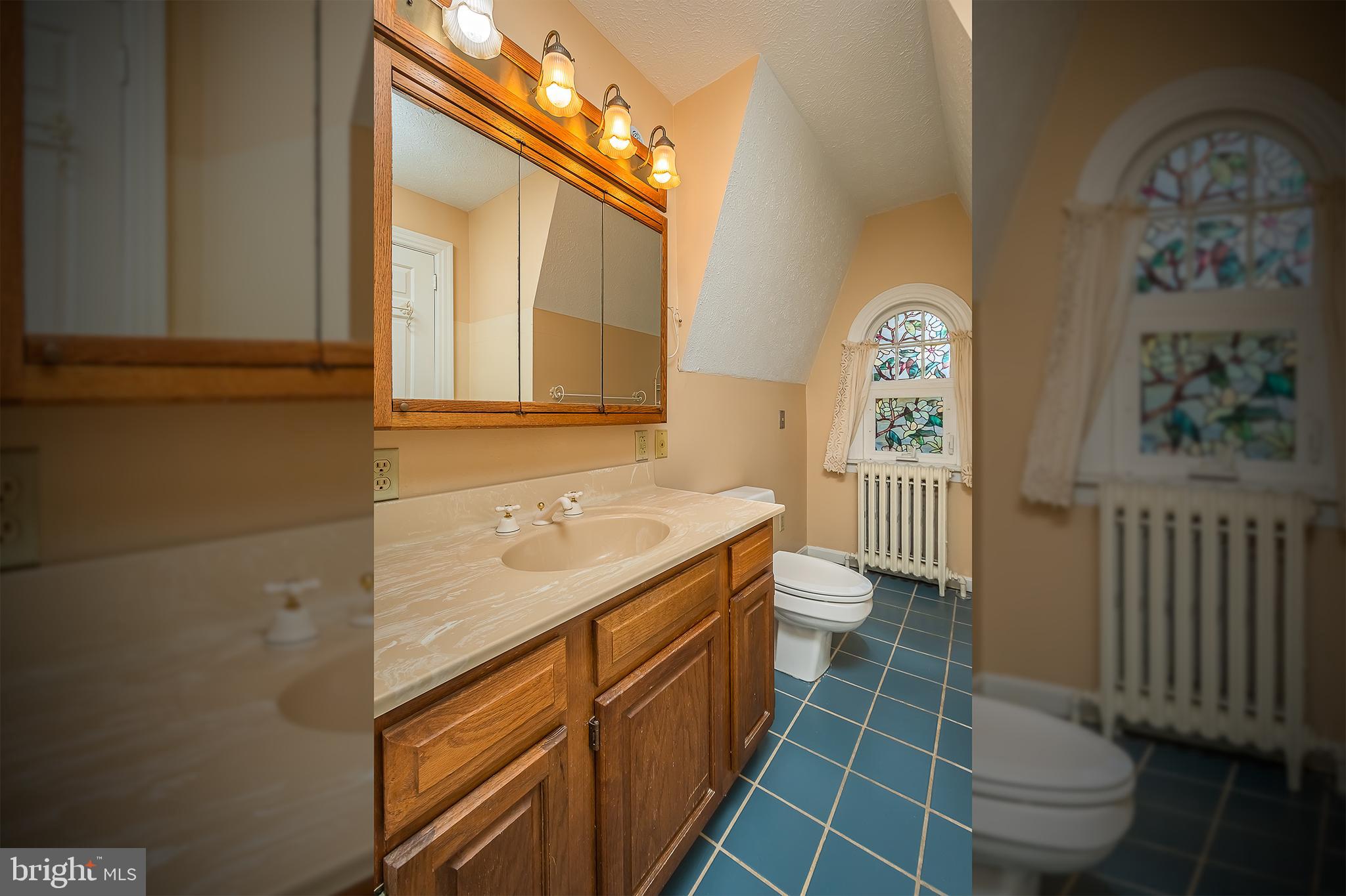 OAKLAND - Residential