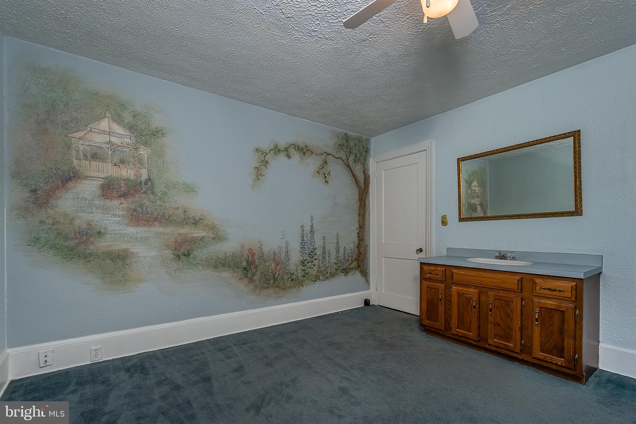 OAKLAND - Residential