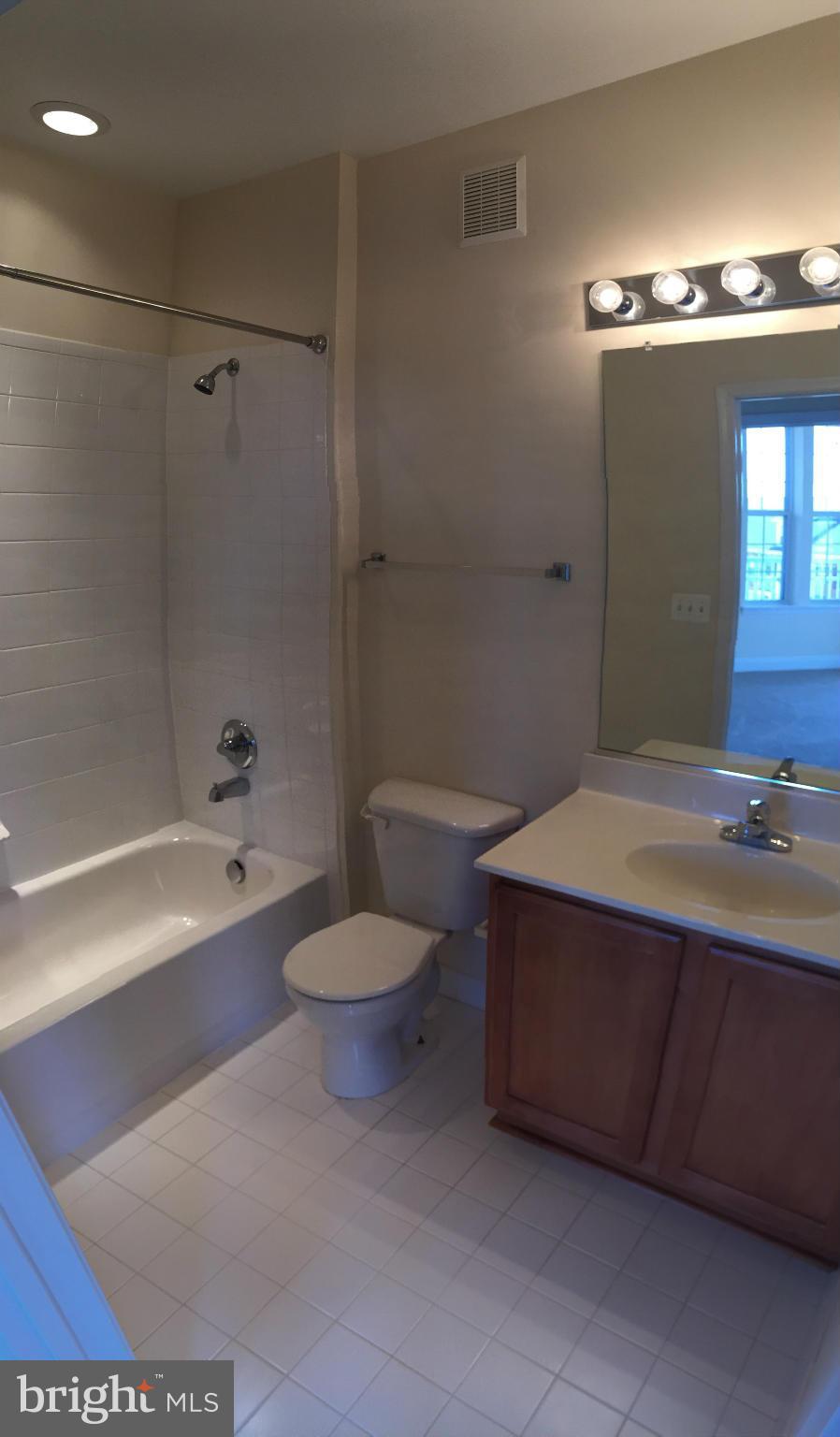 CLARKSBURG - Residential Lease