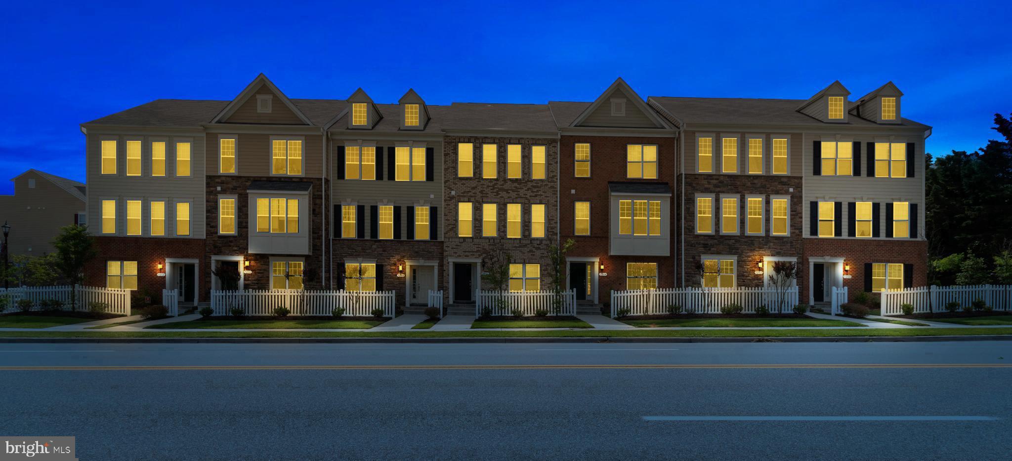 WOOD GLEN - Residential