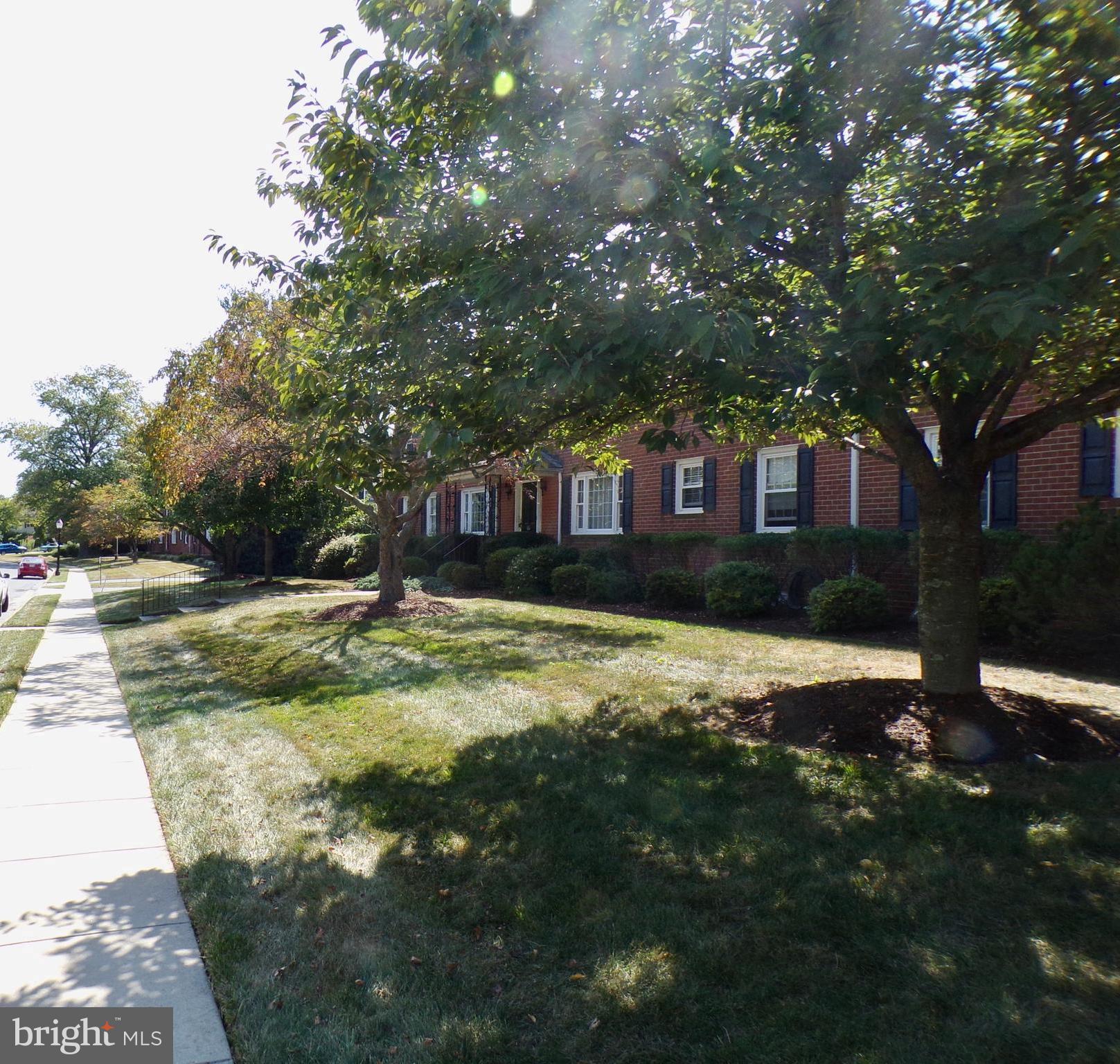 TWIN CREEK PLAZA - Residential