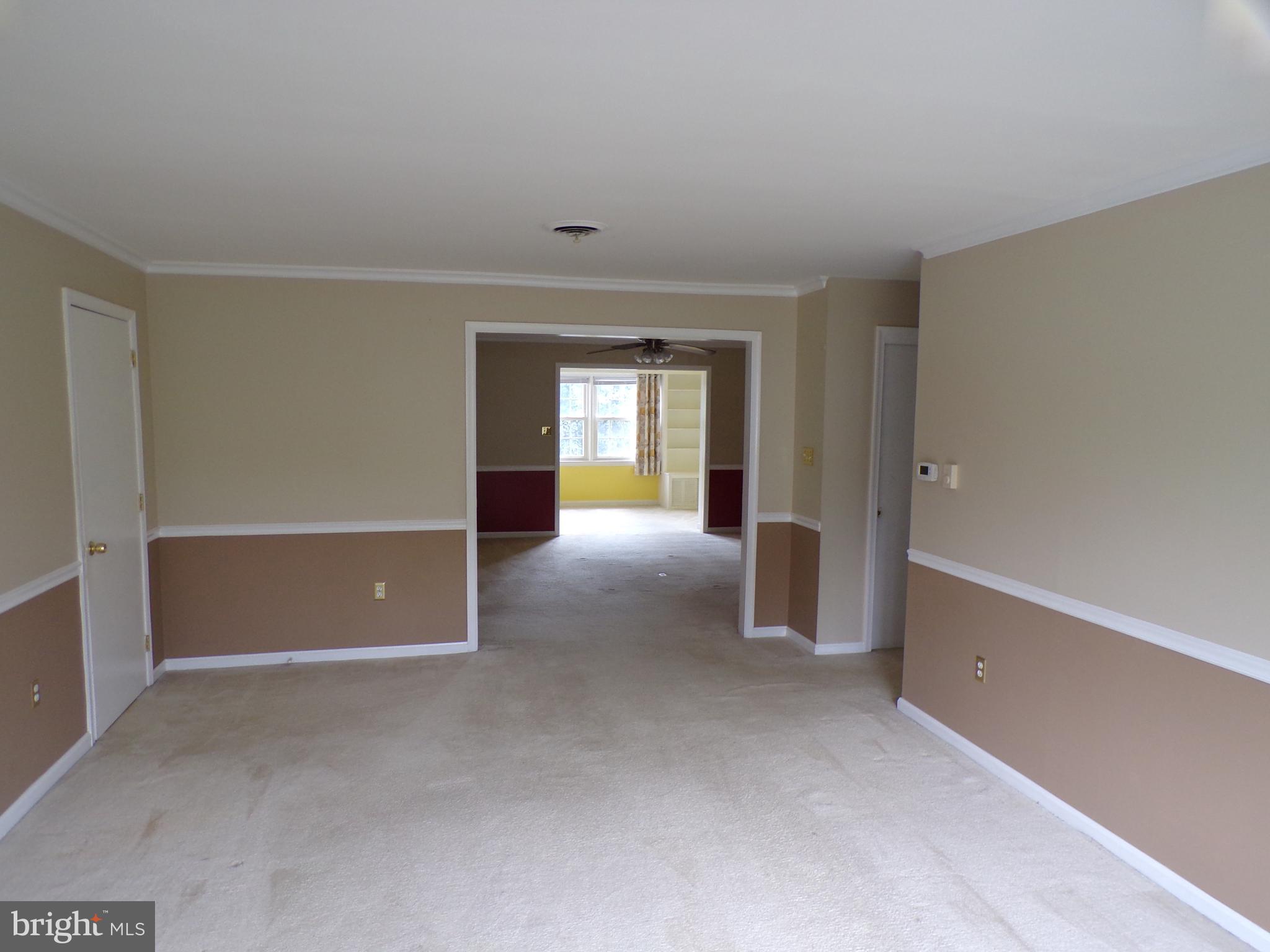 TWIN CREEK PLAZA - Residential