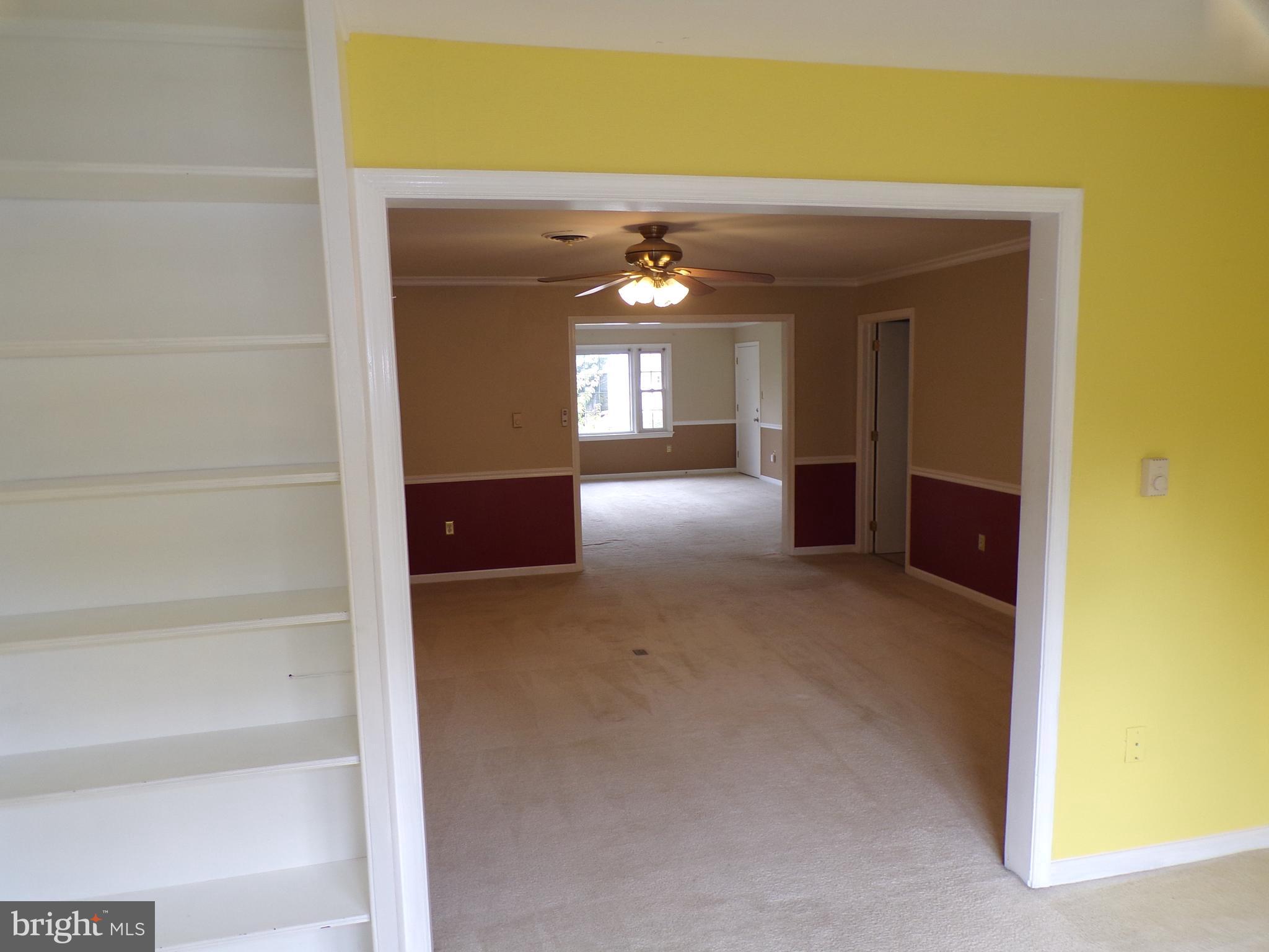 TWIN CREEK PLAZA - Residential