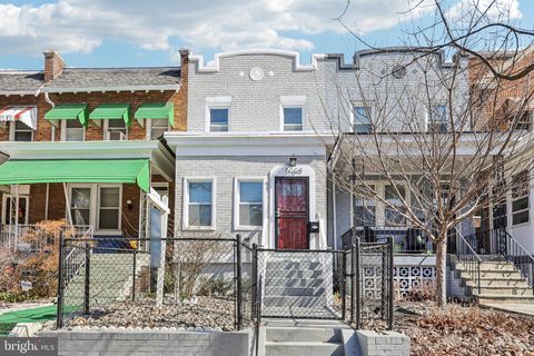 5209 5TH STREET NW WASHINGTON DC 20011