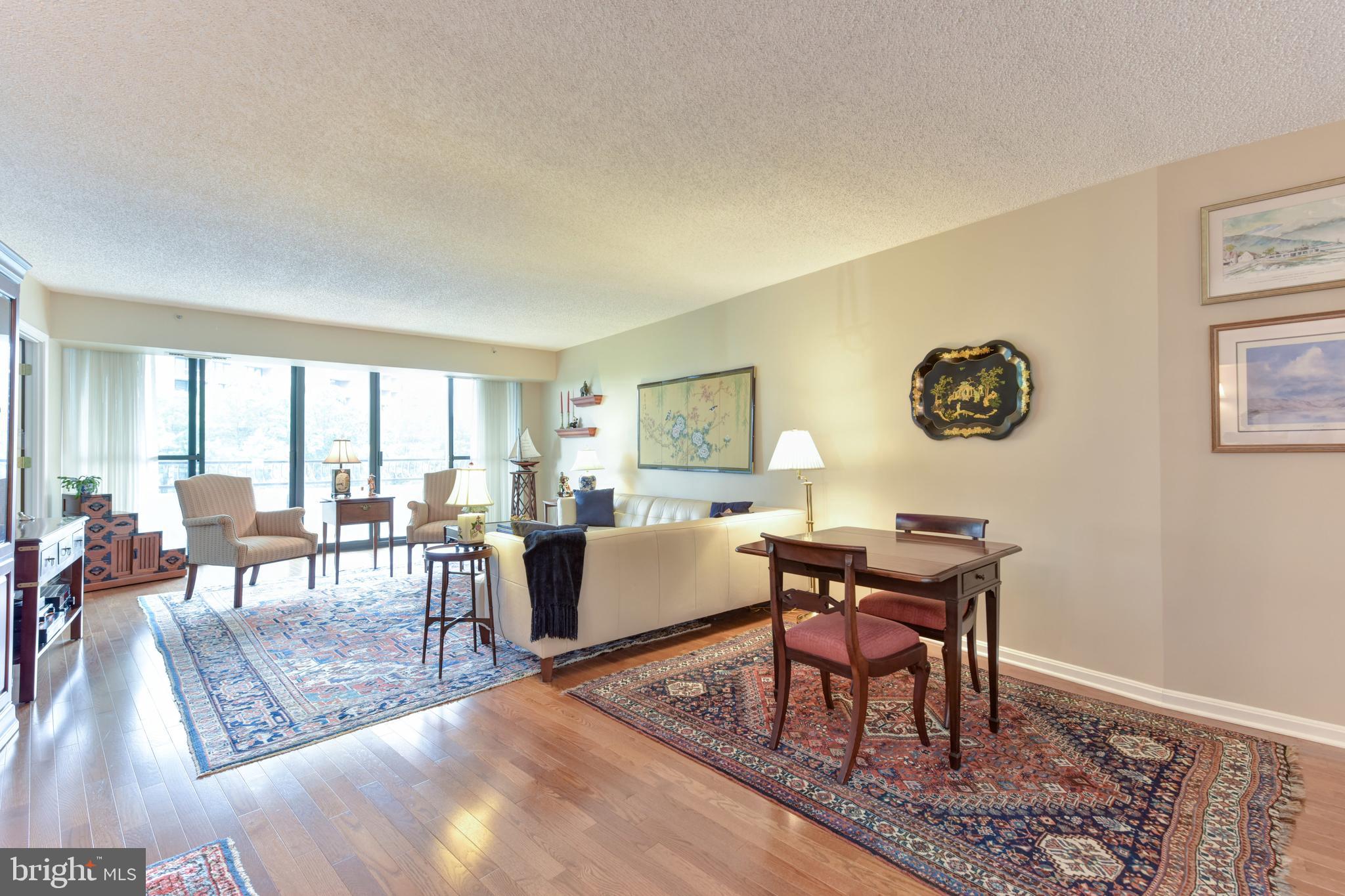 CRYSTAL GATEWAY - Residential