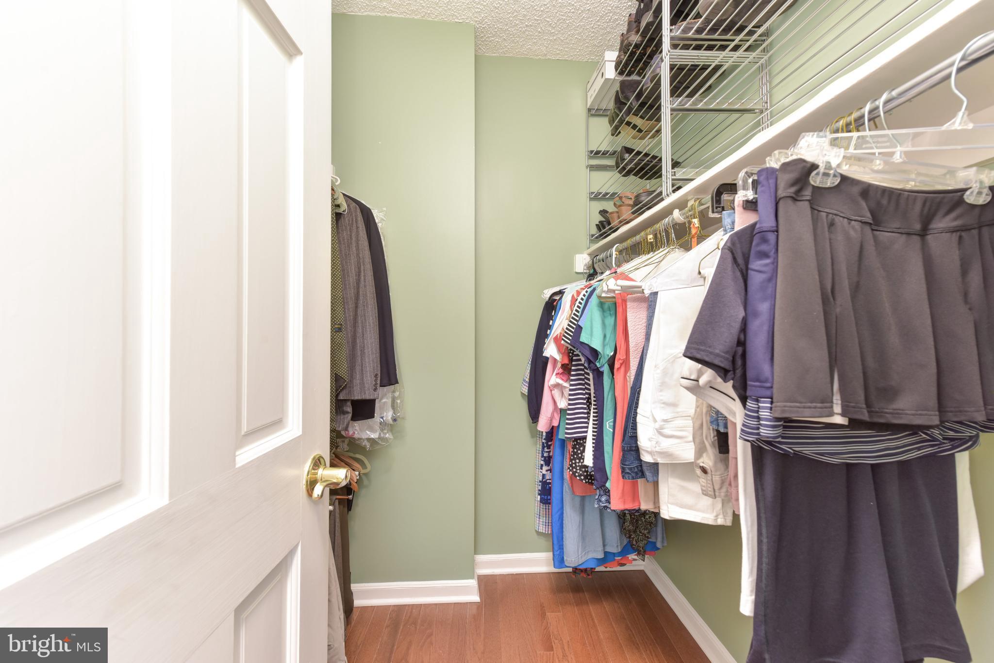 CRYSTAL GATEWAY - Residential