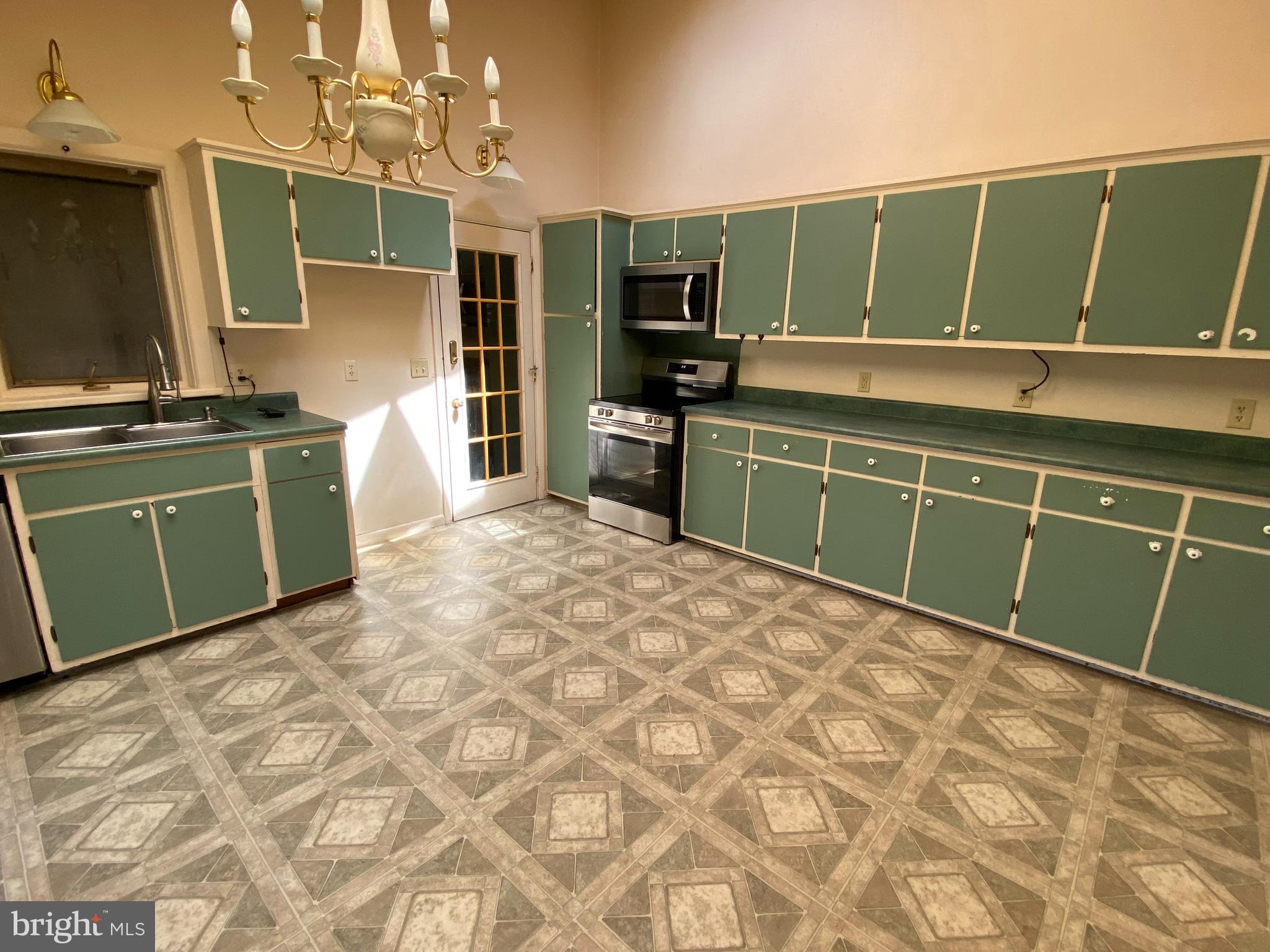 SUNSET VIEW - Residential