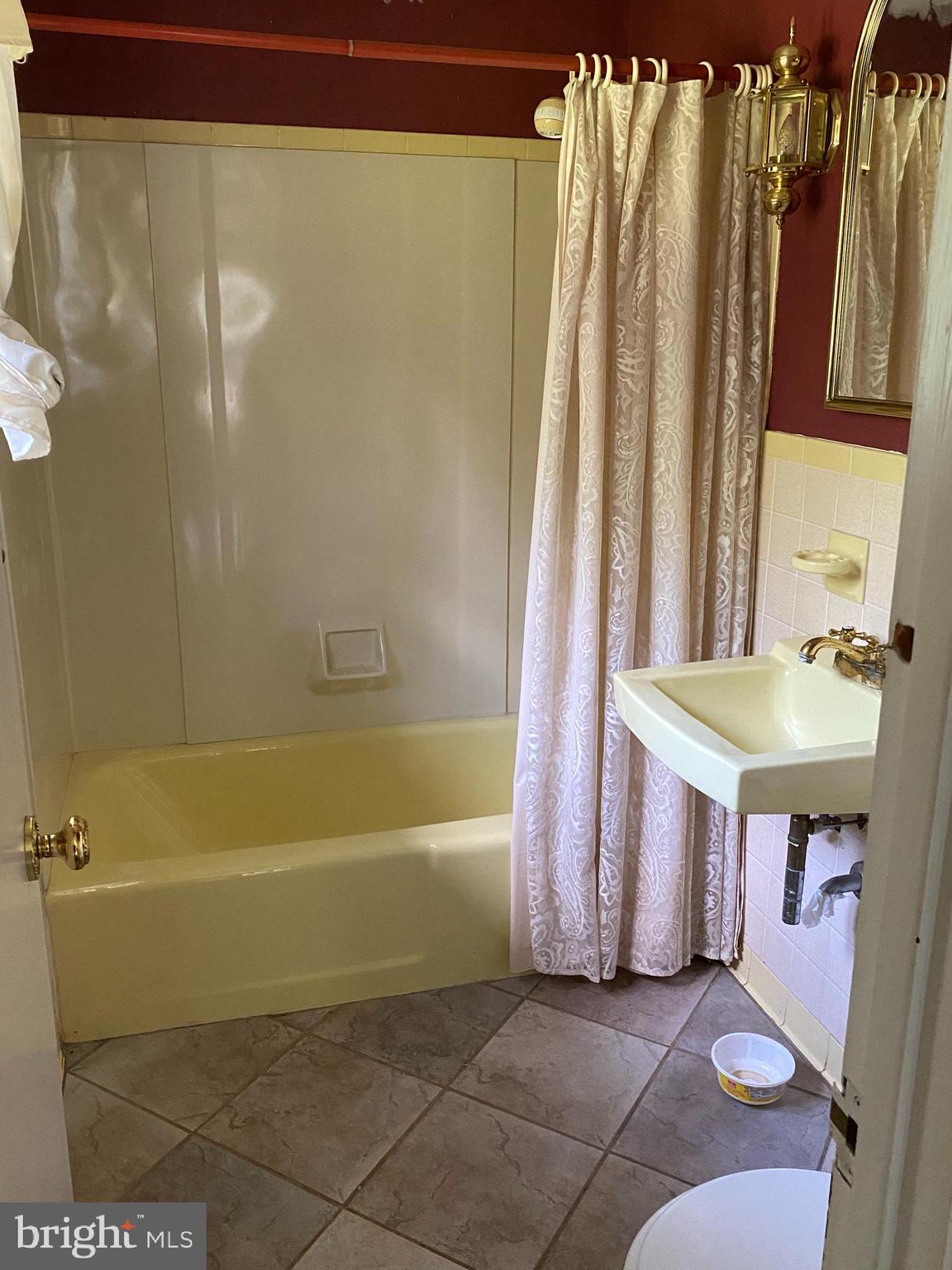 SUNSET VIEW - Residential