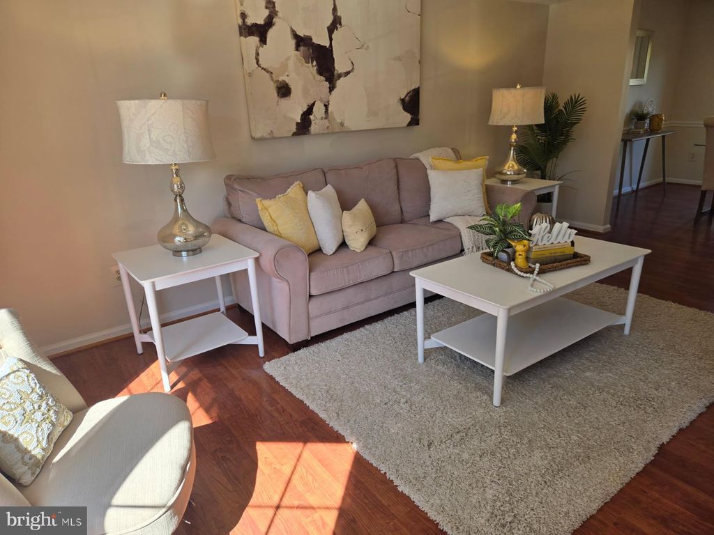 Photo of 2810 Andiron Lane, VIENNA, VA 22180 (MLS # VAFX2273176)