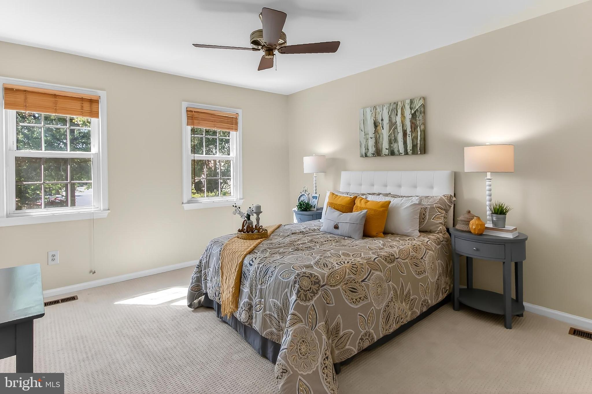 DUNN LORING VILLAGE - Residential