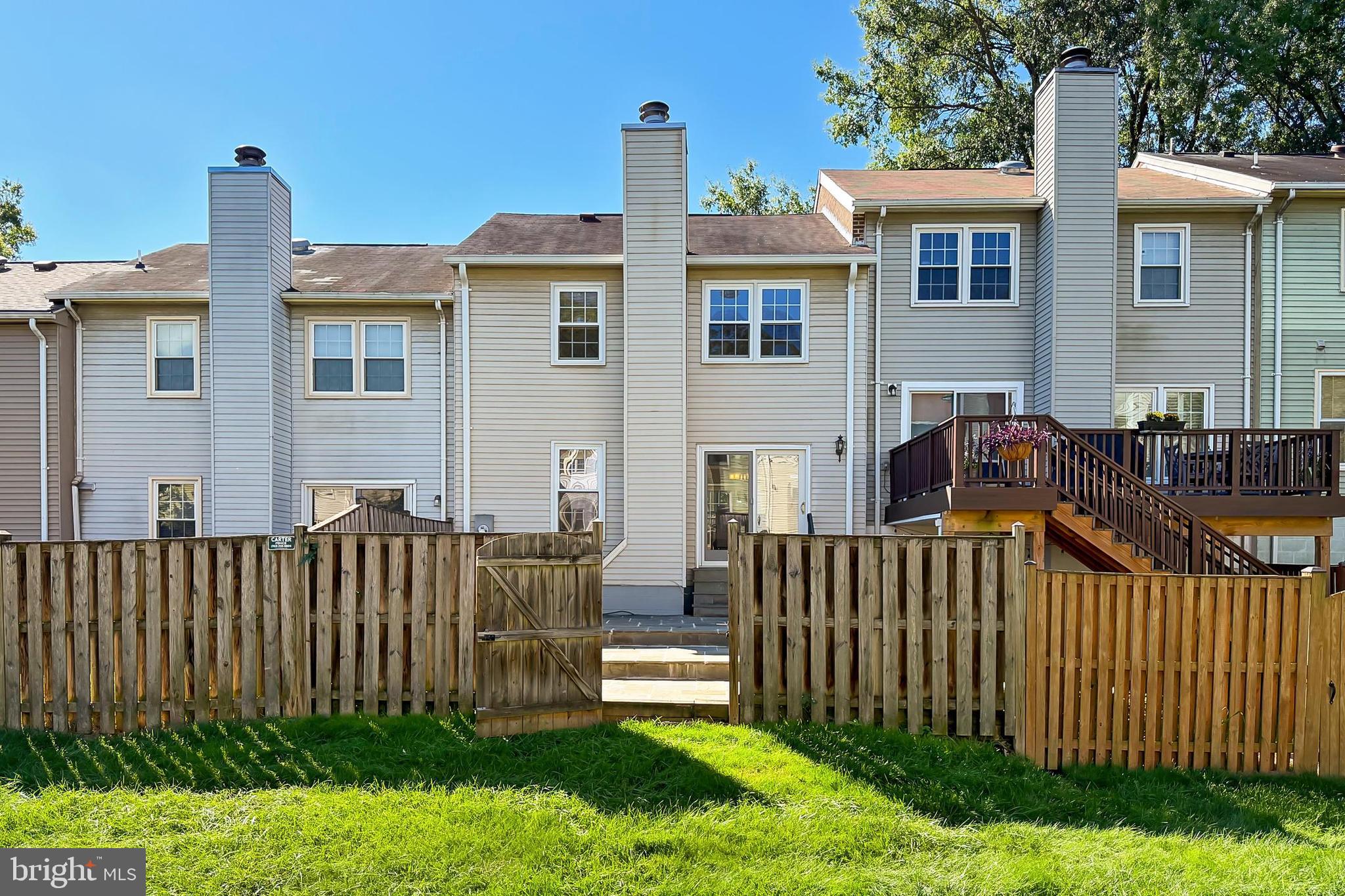 DUNN LORING VILLAGE - Residential