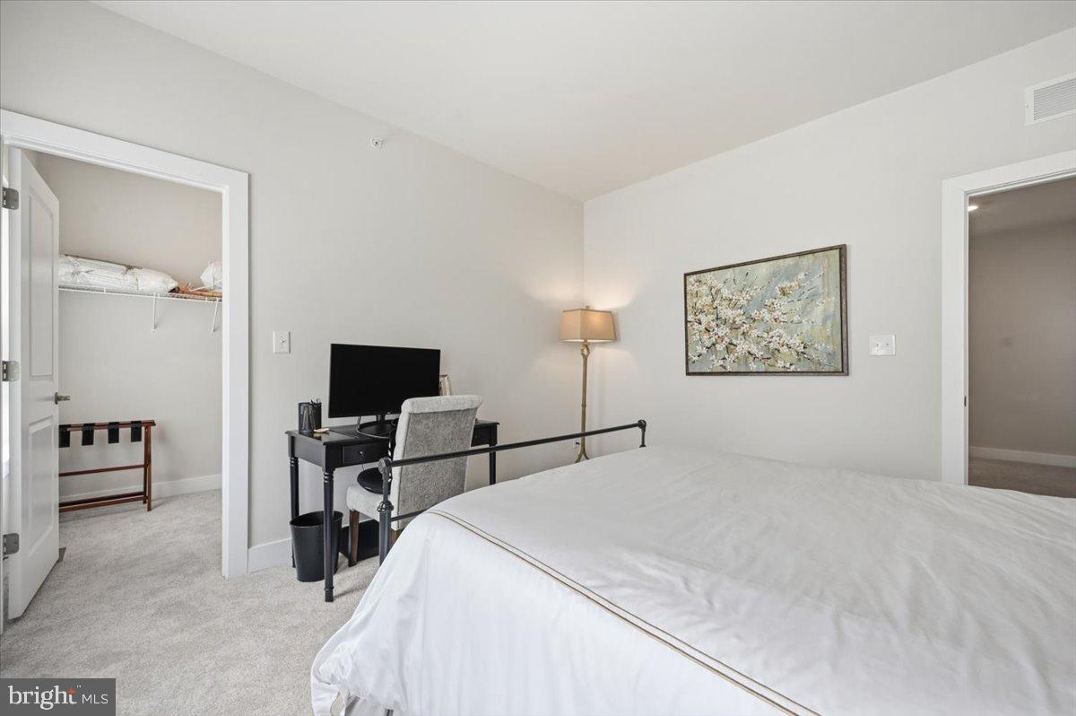 LOCHIEL FARM - Residential