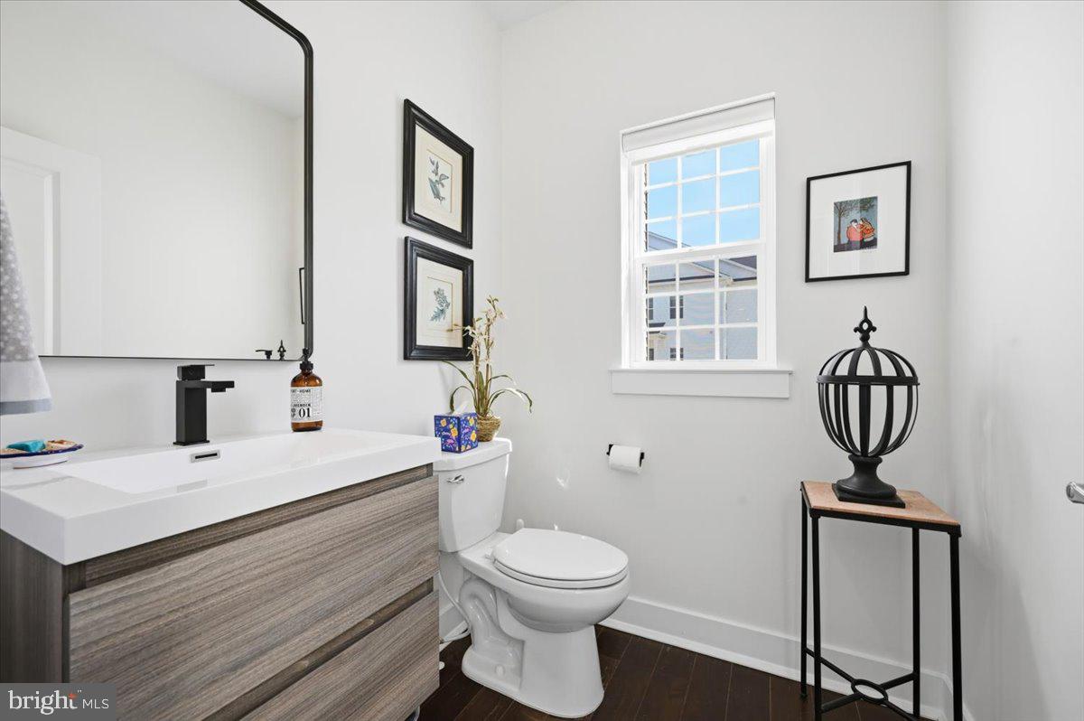 LOCHIEL FARM - Residential