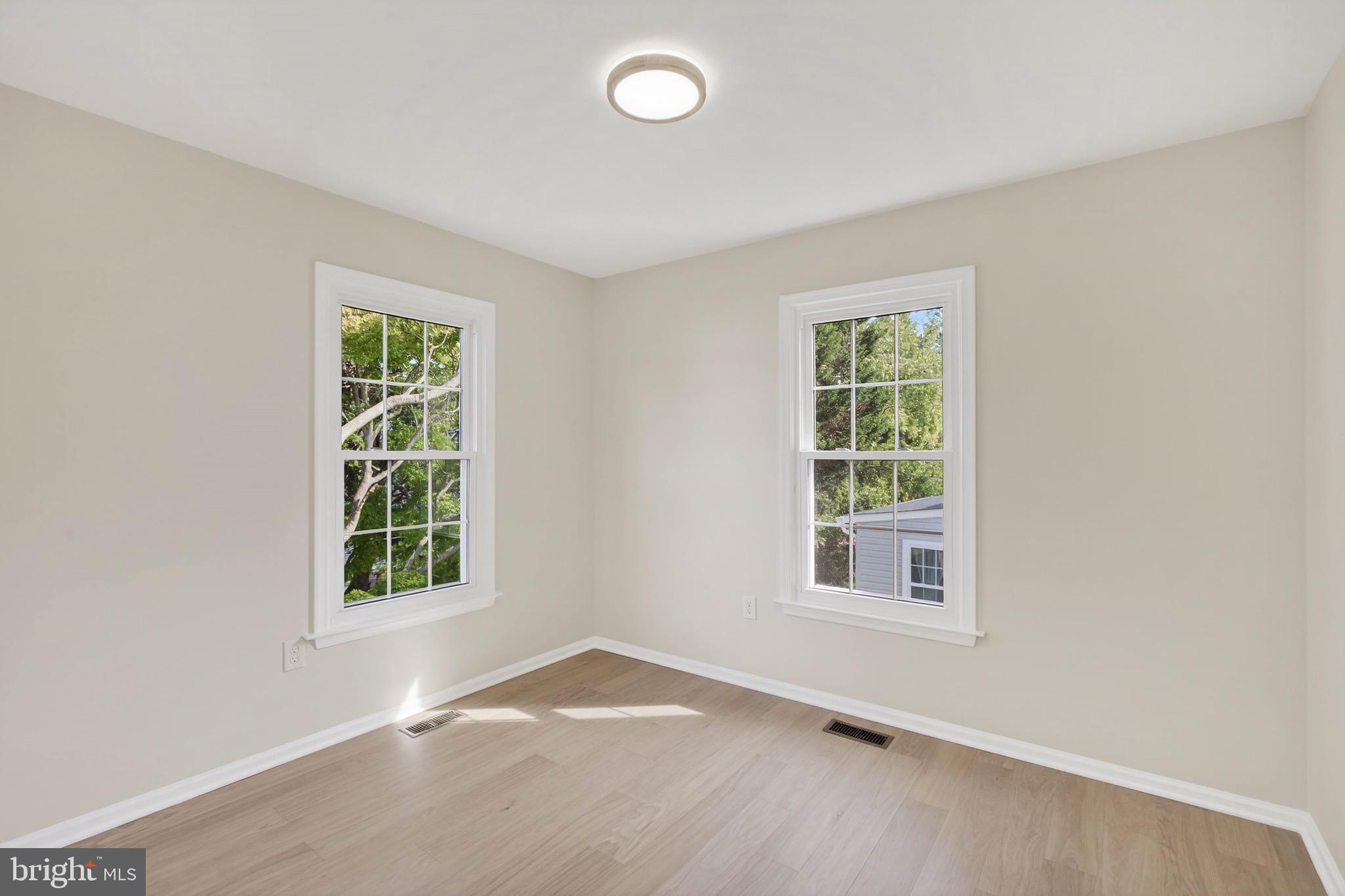 POTOMAC RIDGE - Residential