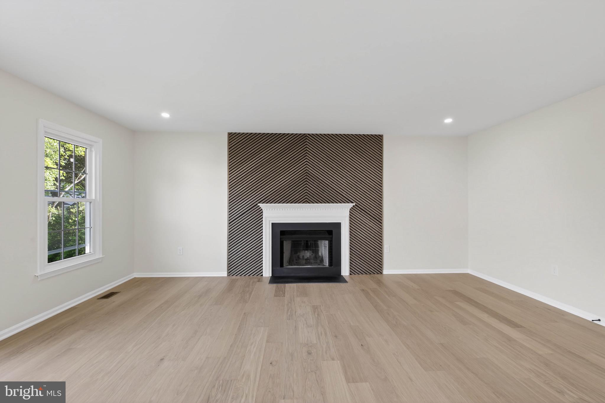 POTOMAC RIDGE - Residential