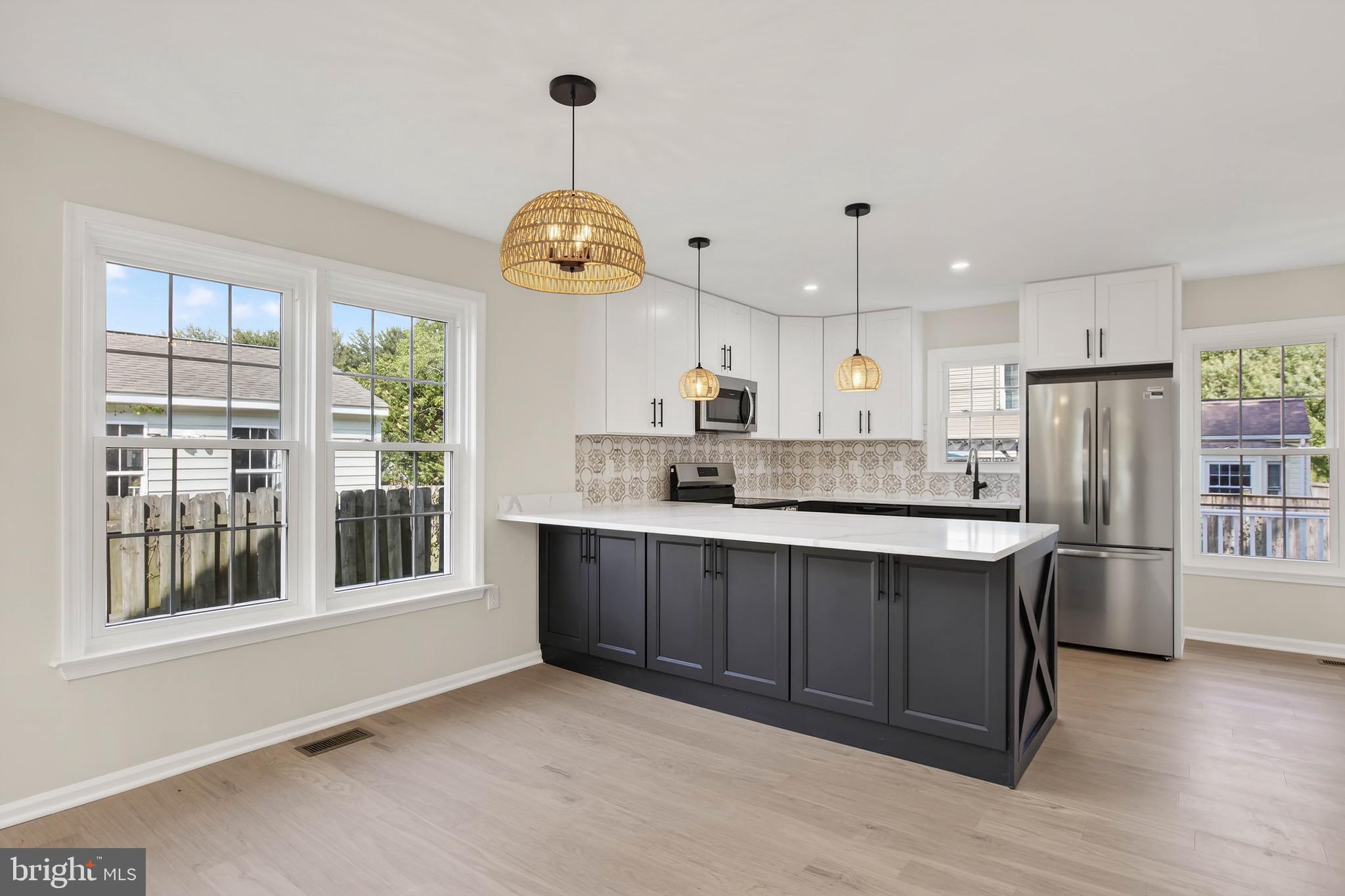 POTOMAC RIDGE - Residential