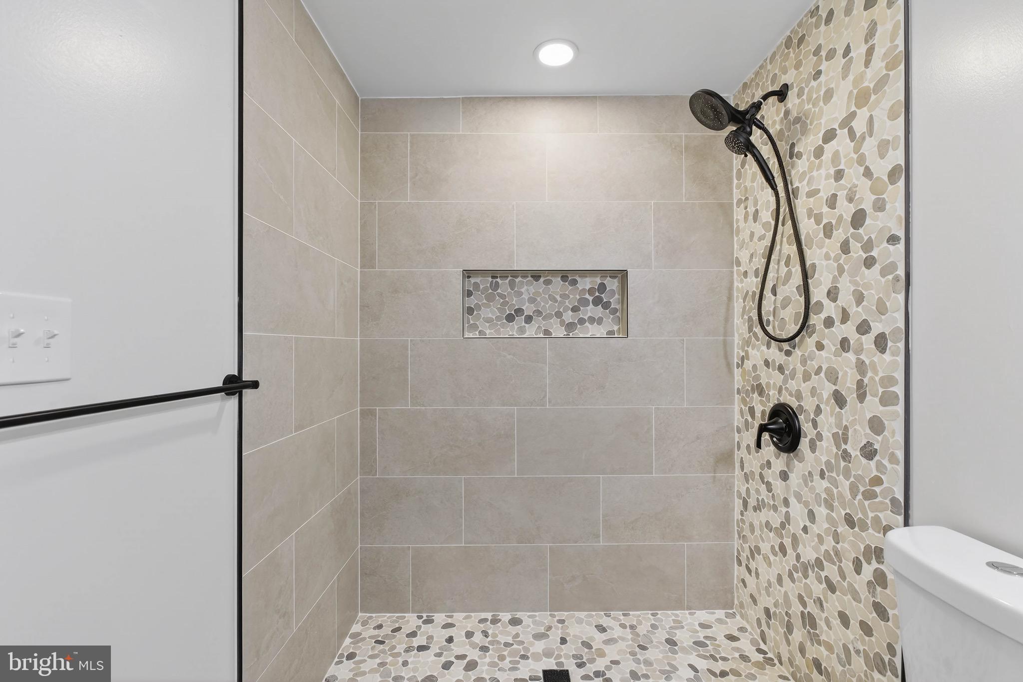 POTOMAC RIDGE - Residential