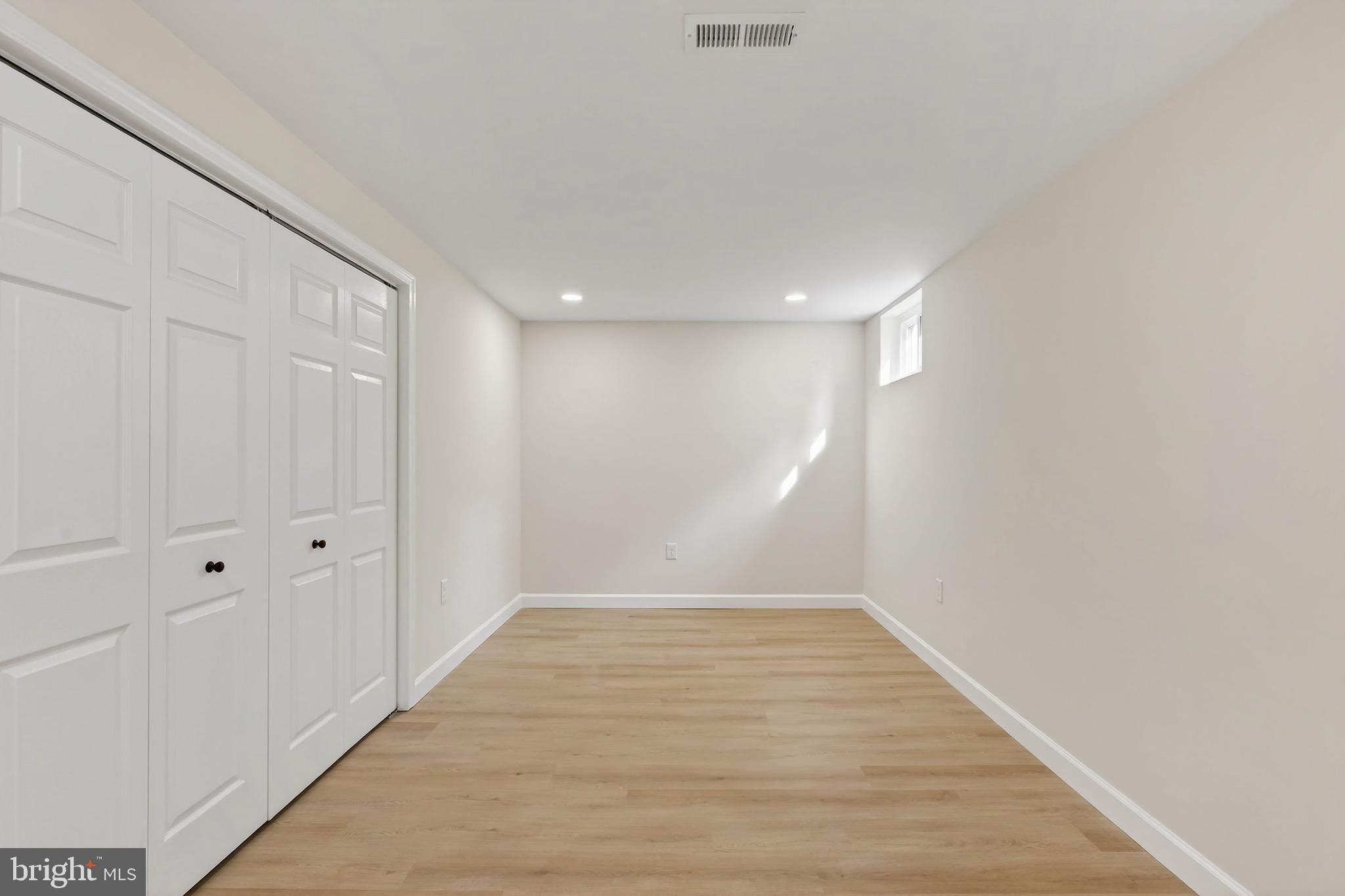 POTOMAC RIDGE - Residential