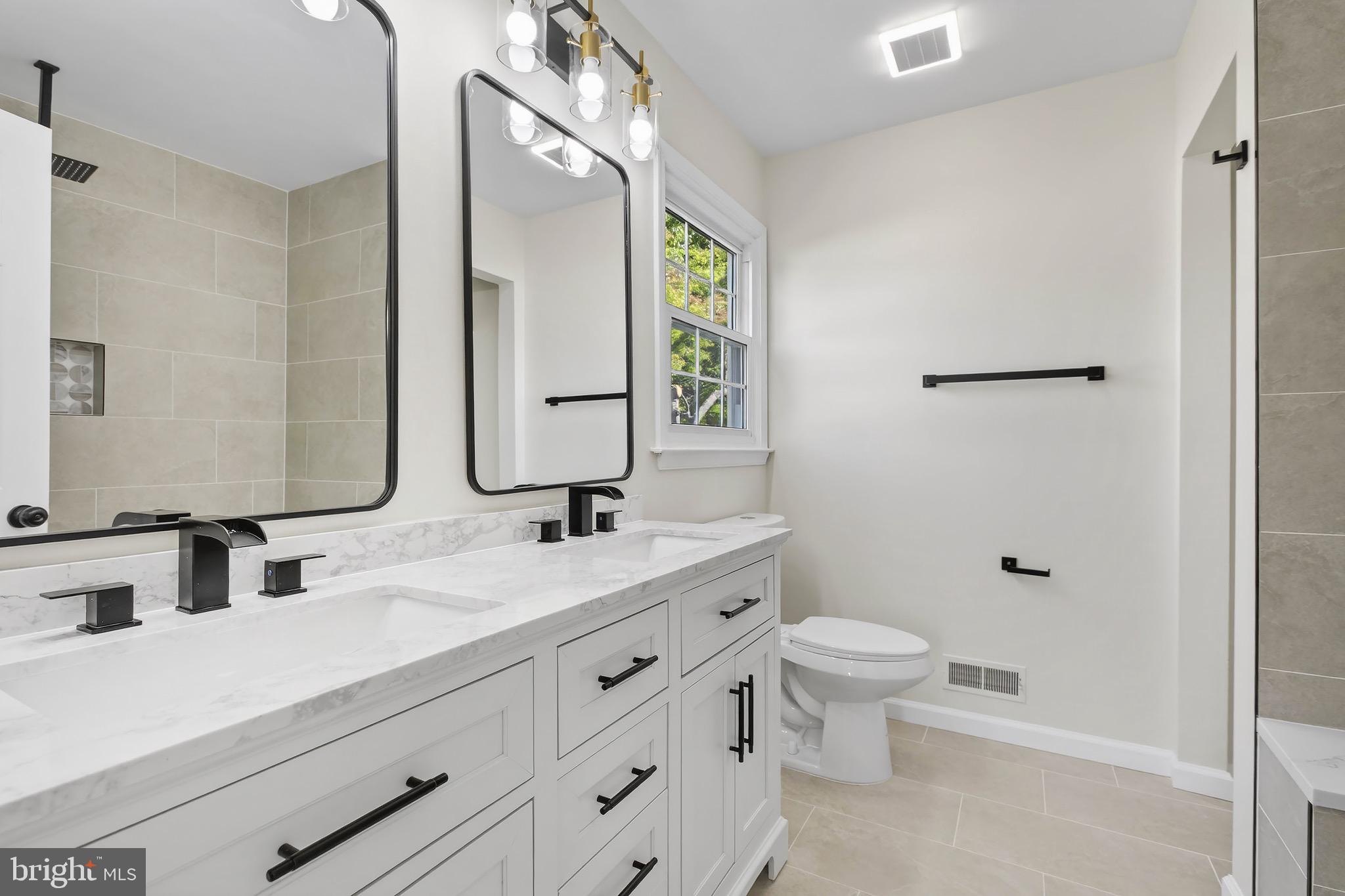 POTOMAC RIDGE - Residential