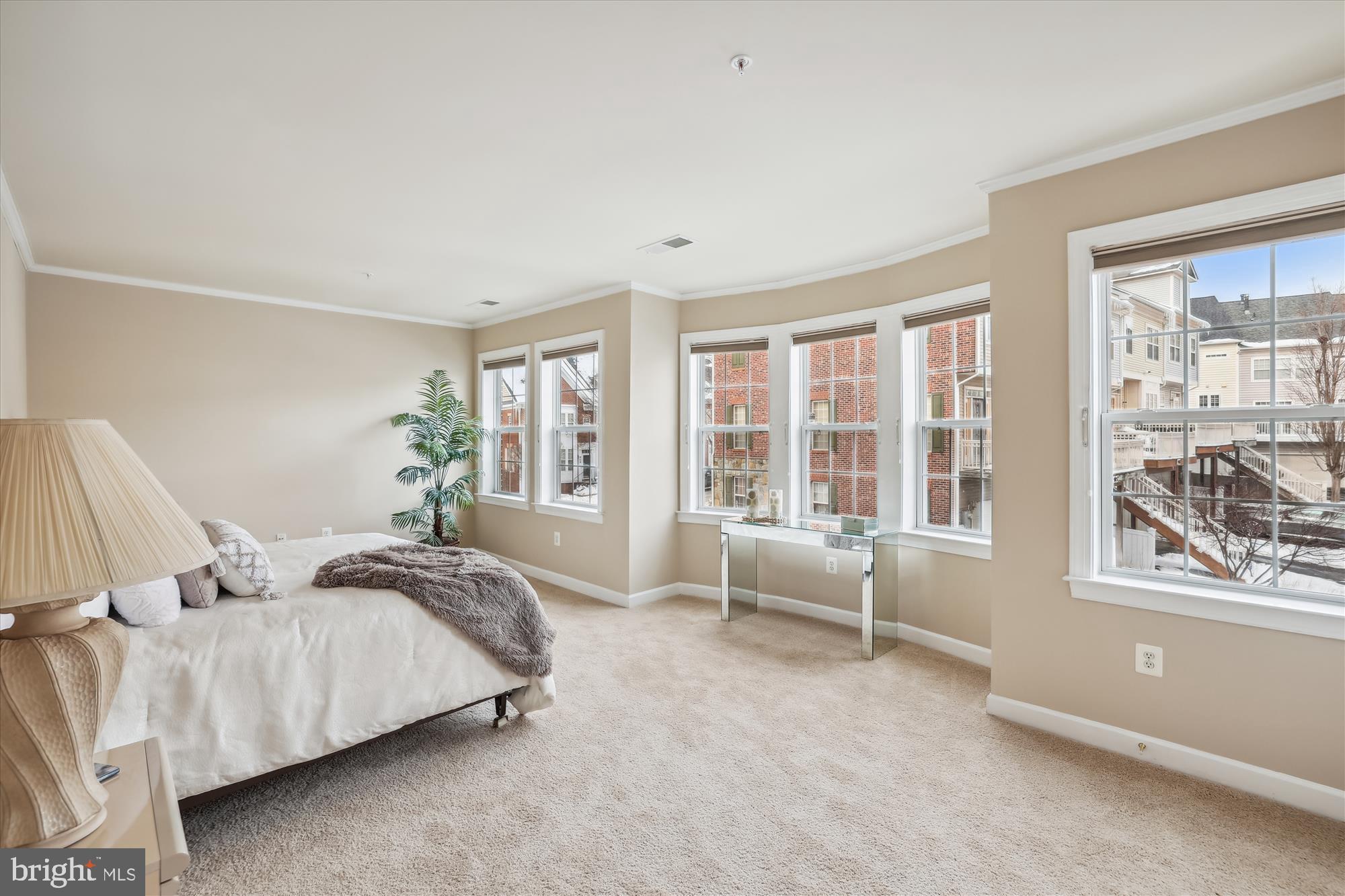 KING FARM BAILEYS COMMON - Residential