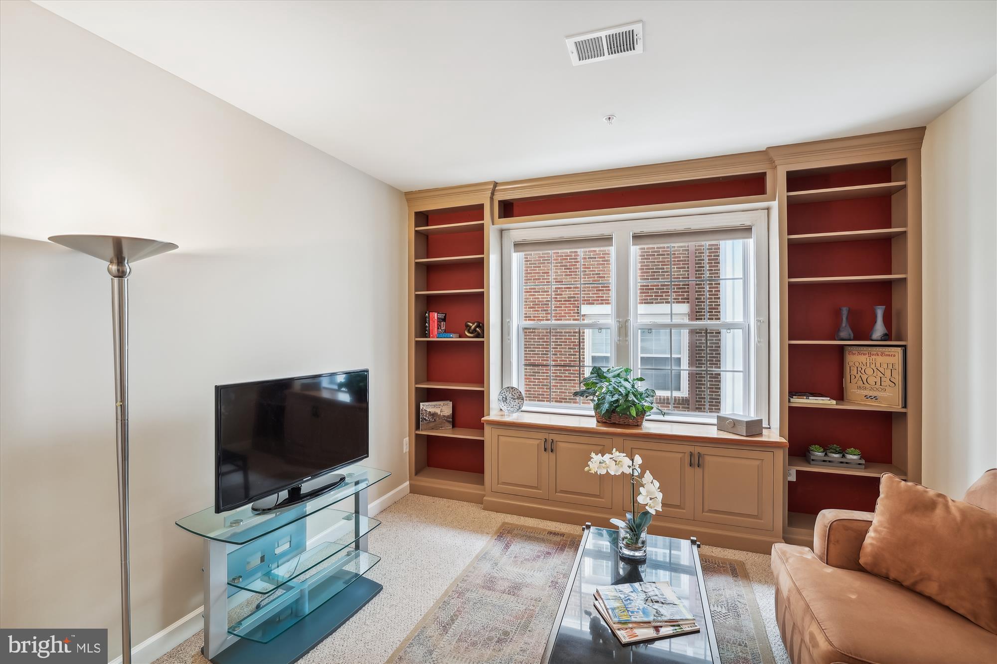 KING FARM BAILEYS COMMON - Residential