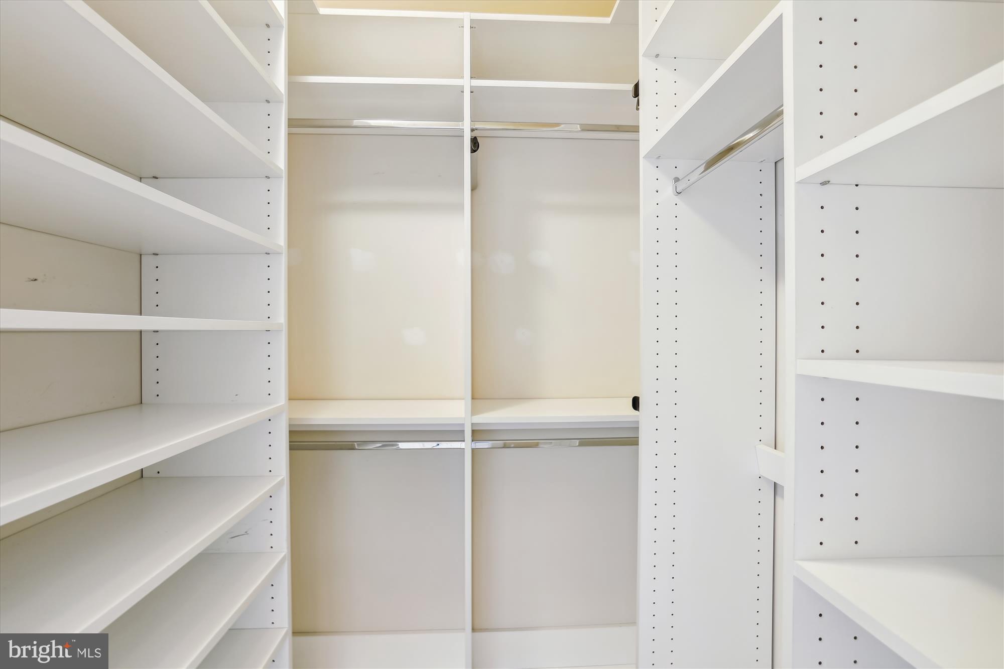 KING FARM BAILEYS COMMON - Residential