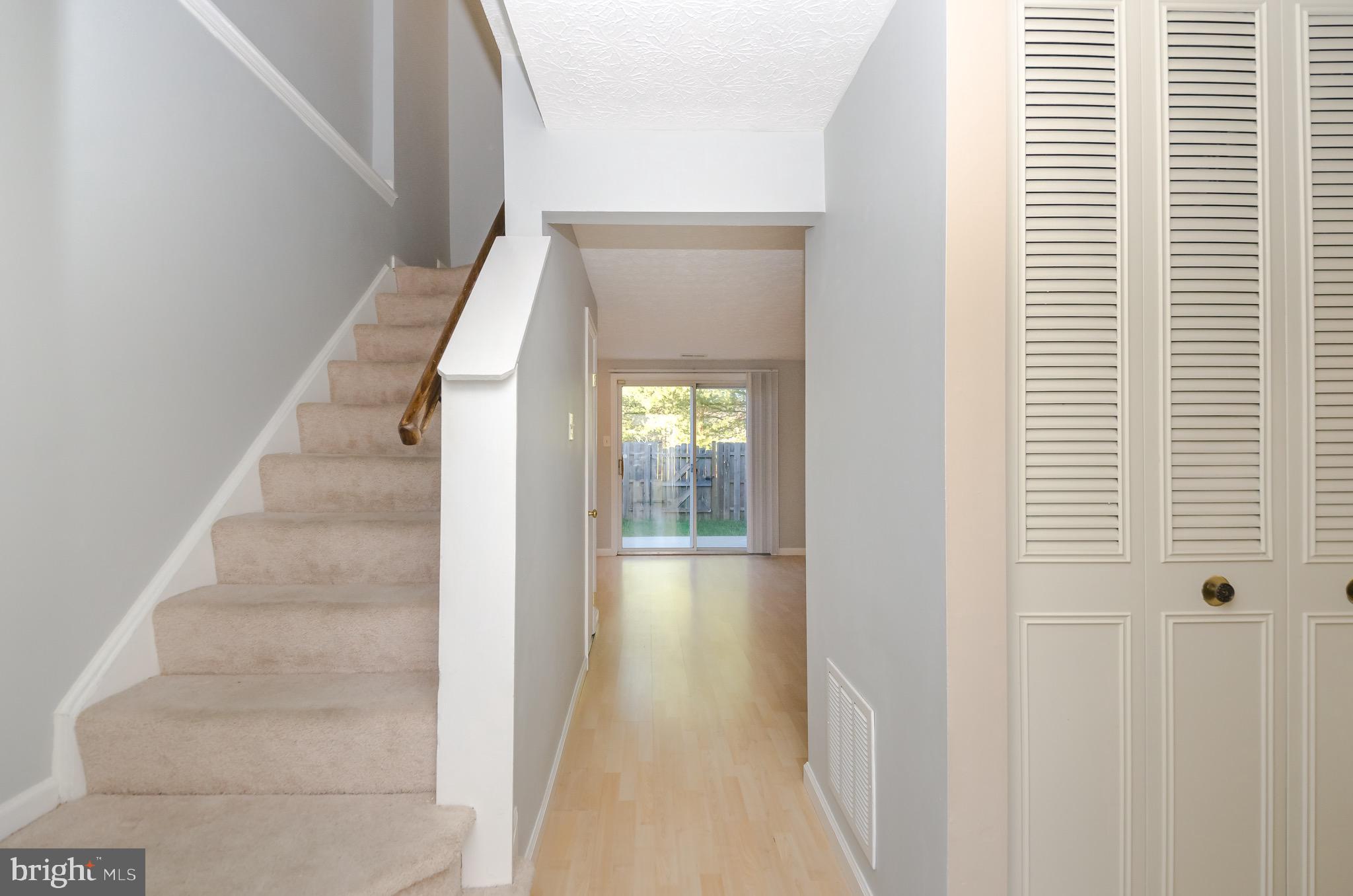 OAK POND - Residential