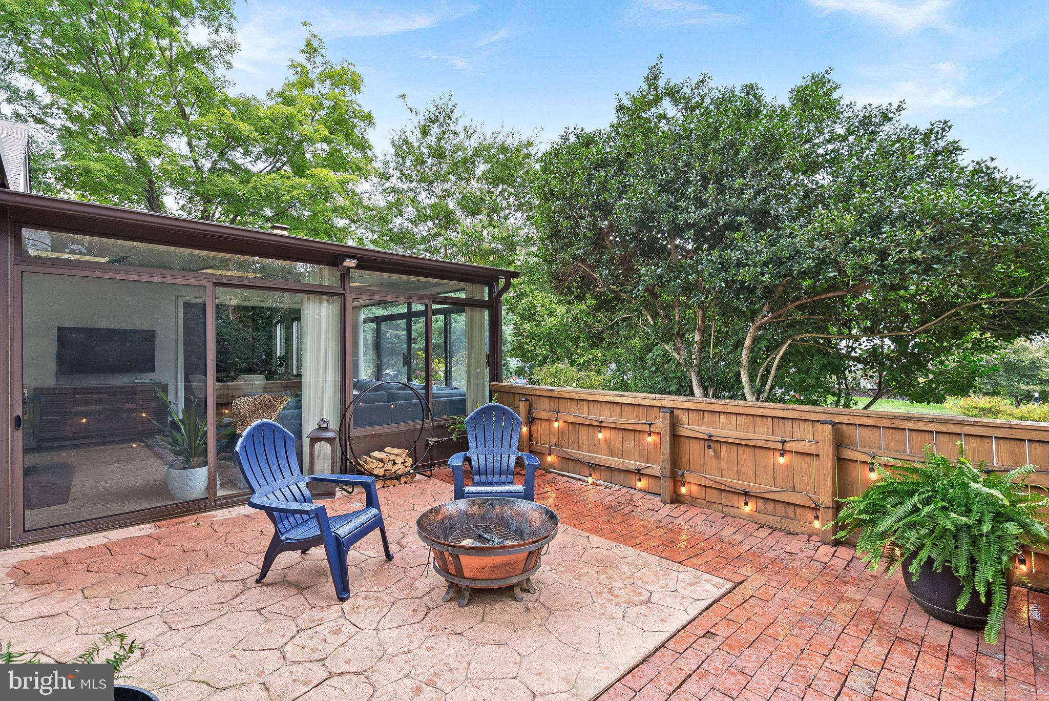 SUGARLAND RUN - Residential