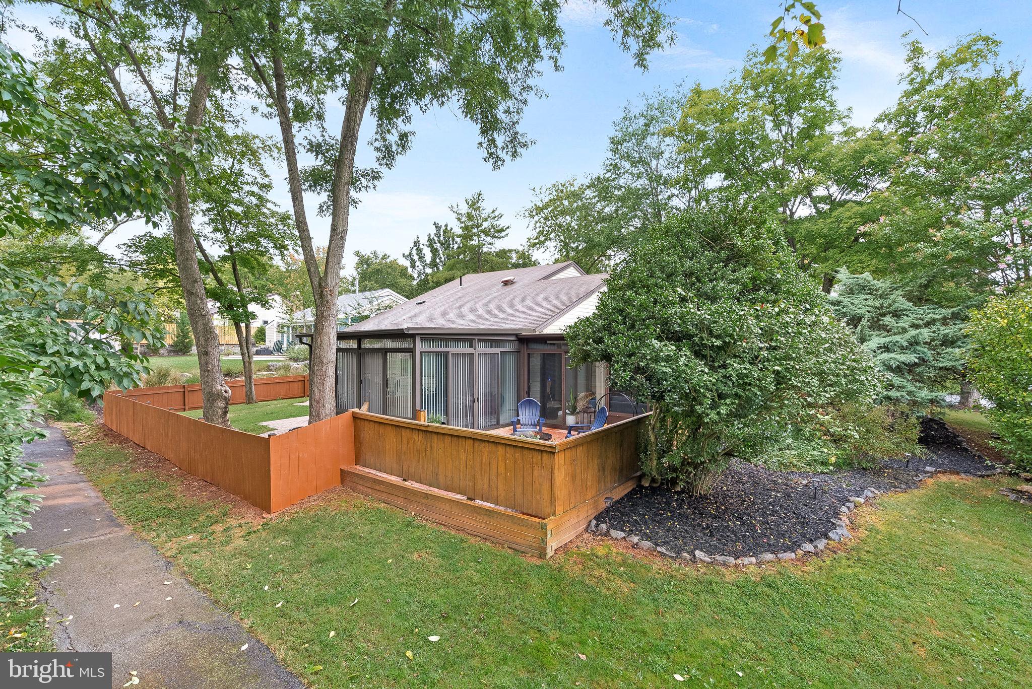 SUGARLAND RUN - Residential