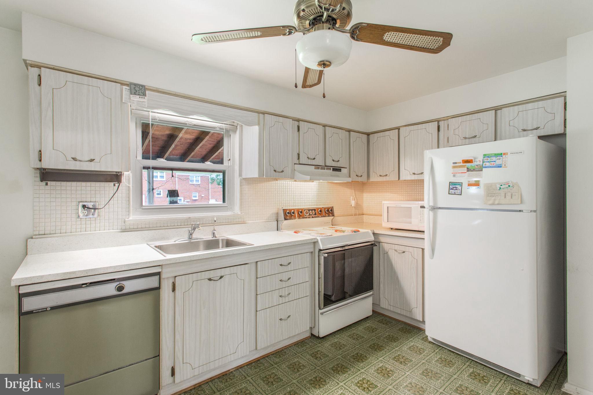 HUNTSMOOR VILLAGE NORTH - Residential