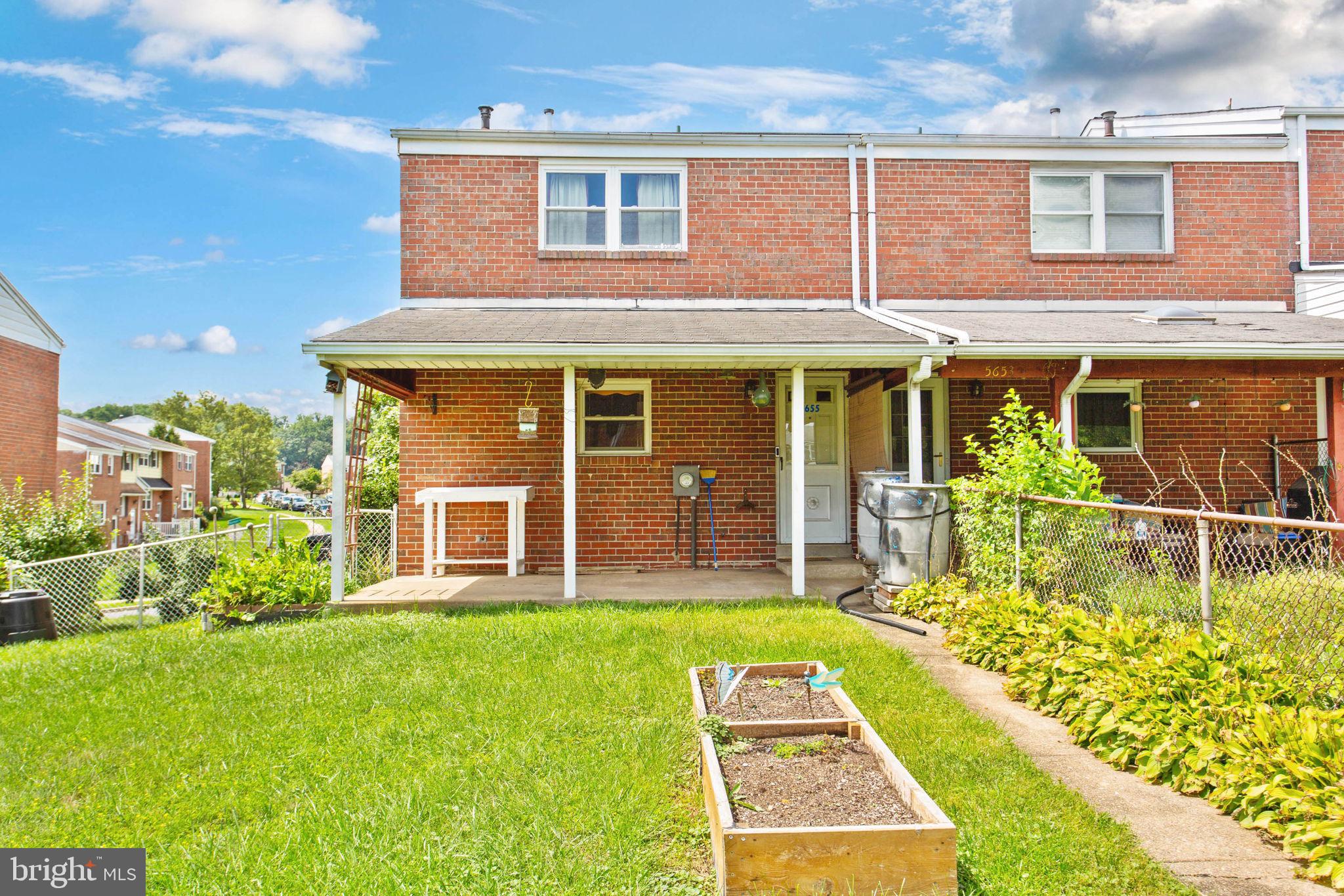 HUNTSMOOR VILLAGE NORTH - Residential