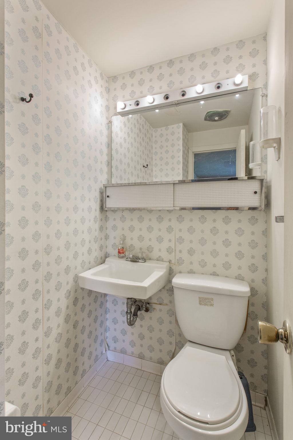 HUNTSMOOR VILLAGE NORTH - Residential