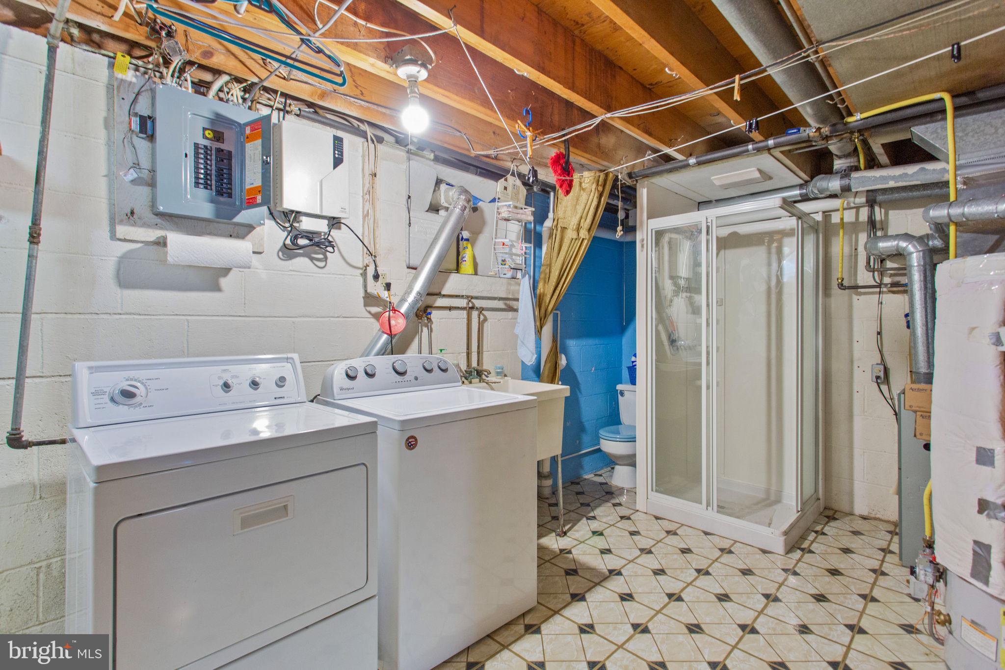 HUNTSMOOR VILLAGE NORTH - Residential