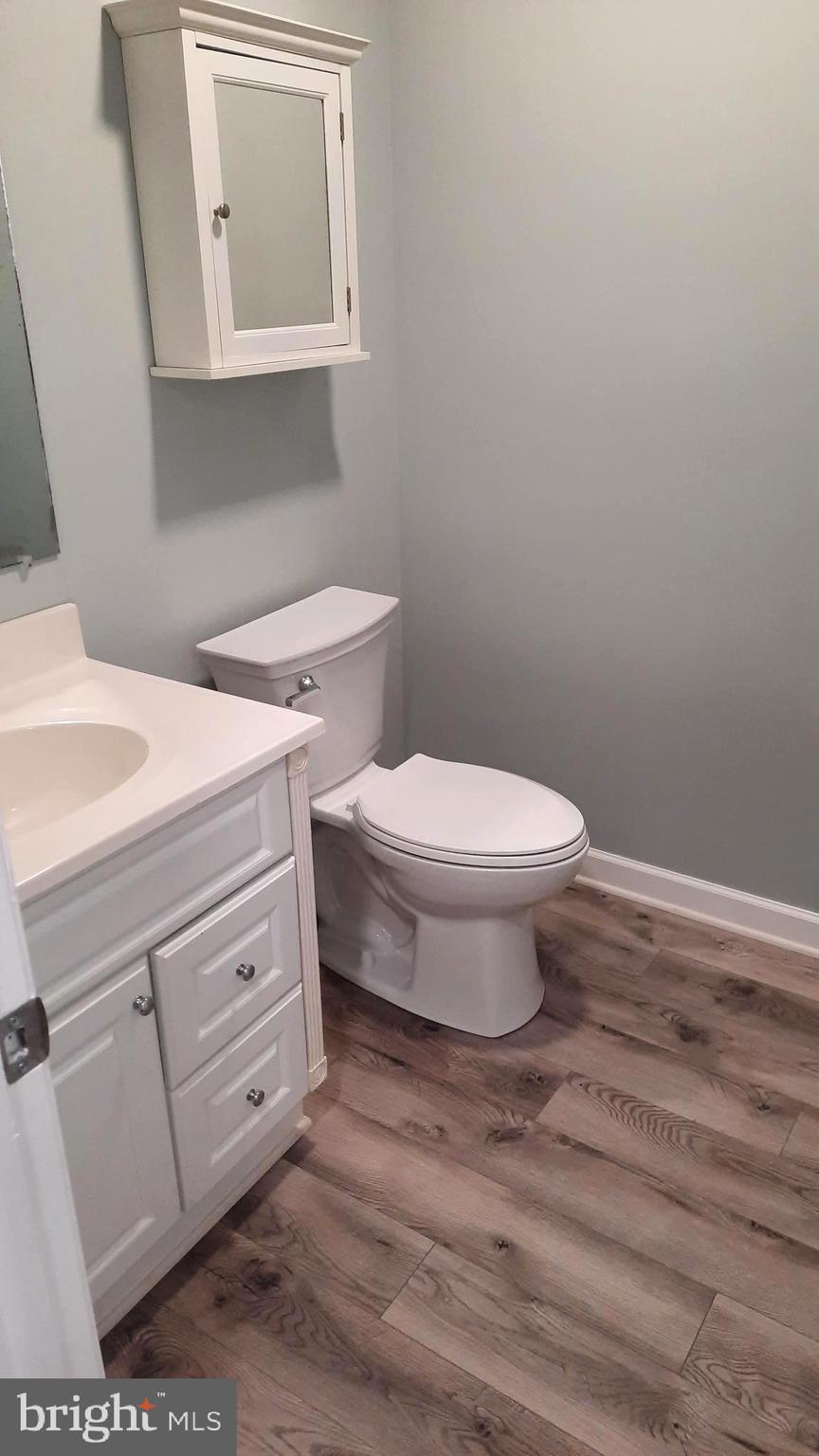 COLONIAL VIEW - Residential Lease