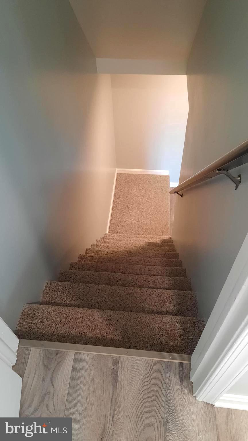 COLONIAL VIEW - Residential Lease